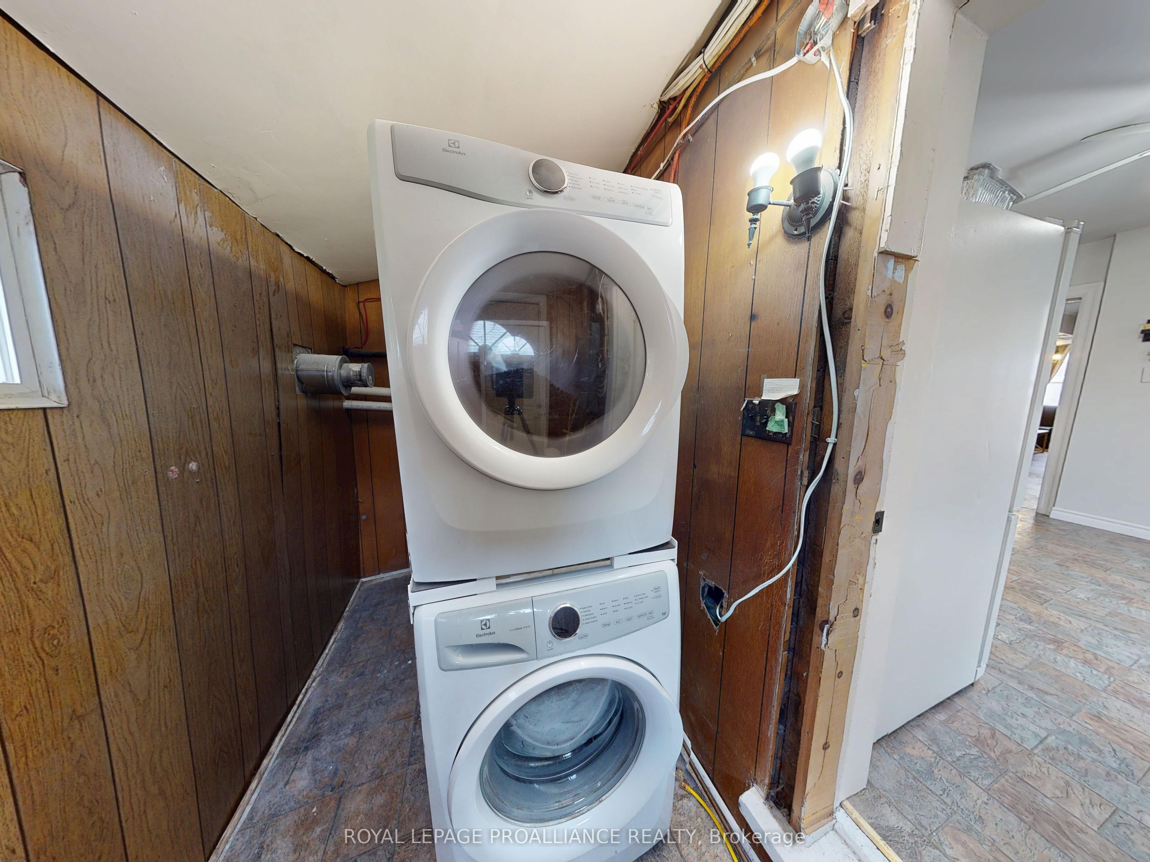Listing 46105 Image
