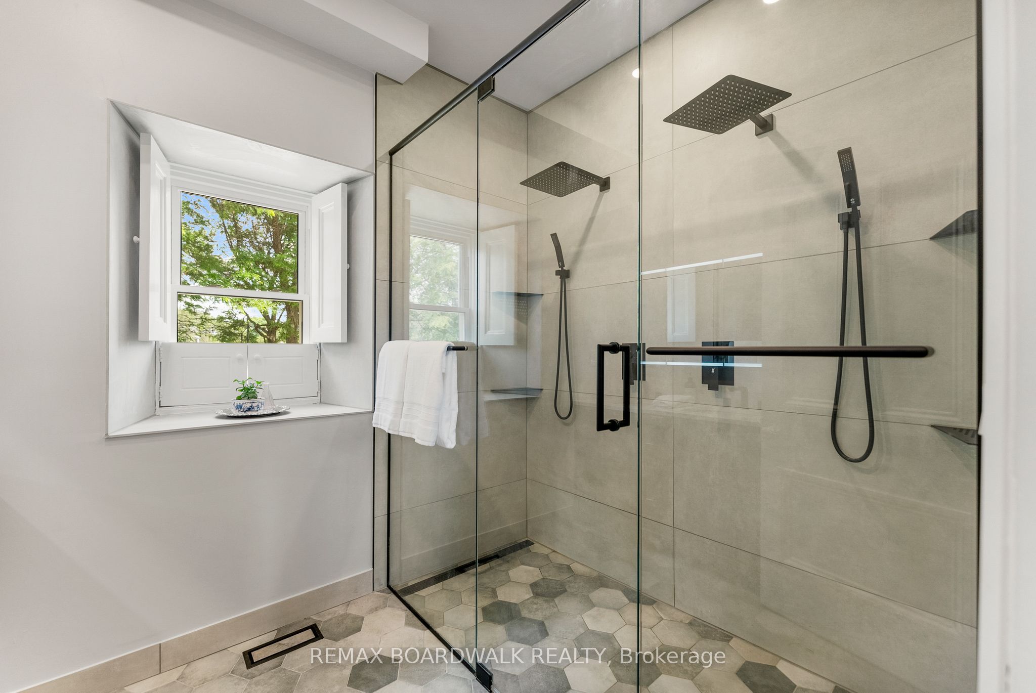 Listing 136824 Image