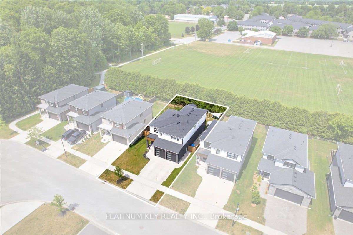 Listing 95241 Image