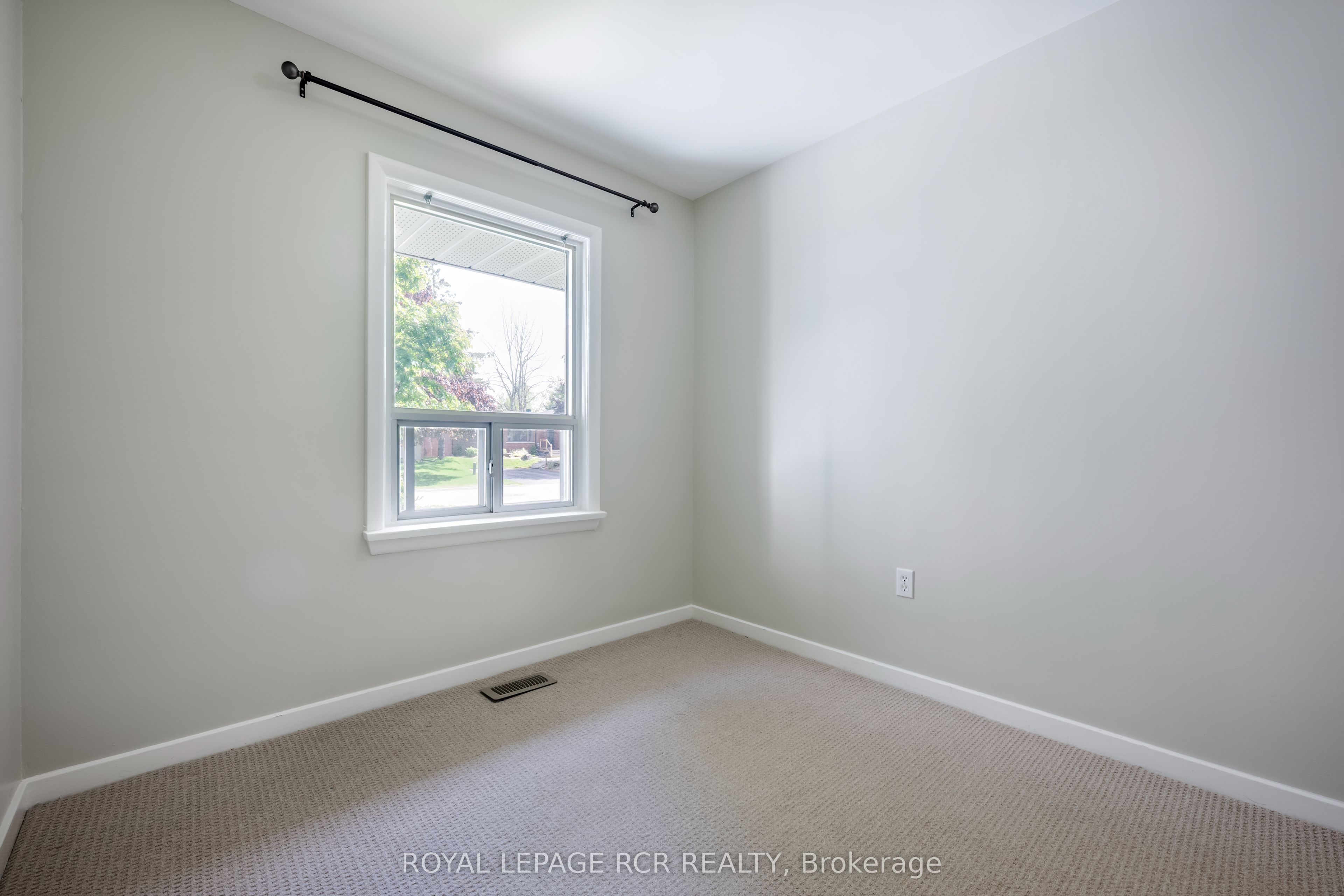 Listing 44582 Image