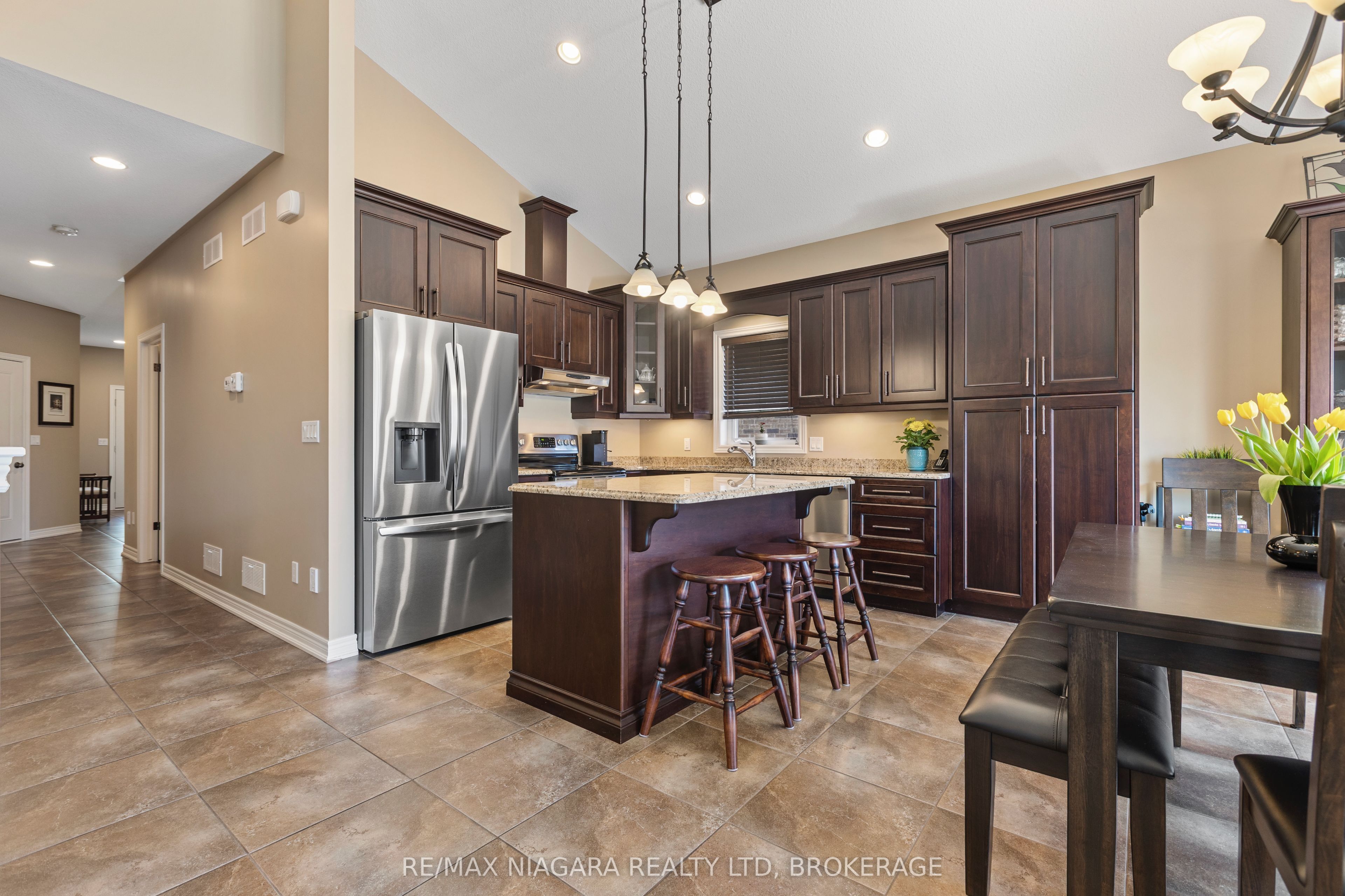 Listing 52302 Image