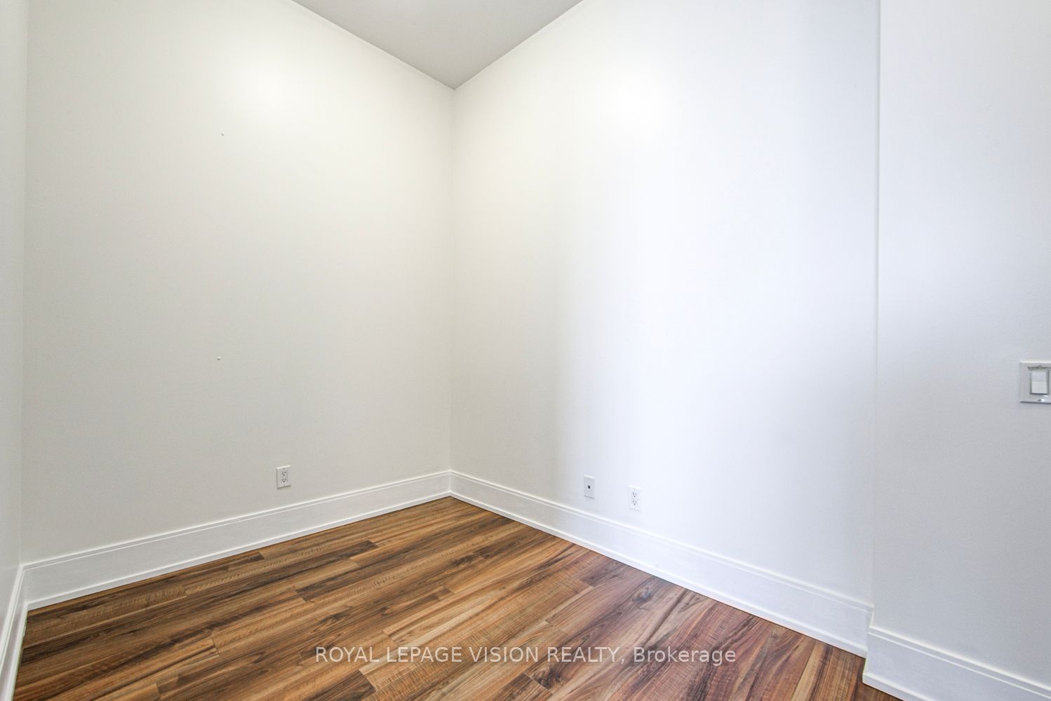 Listing 96314 Image