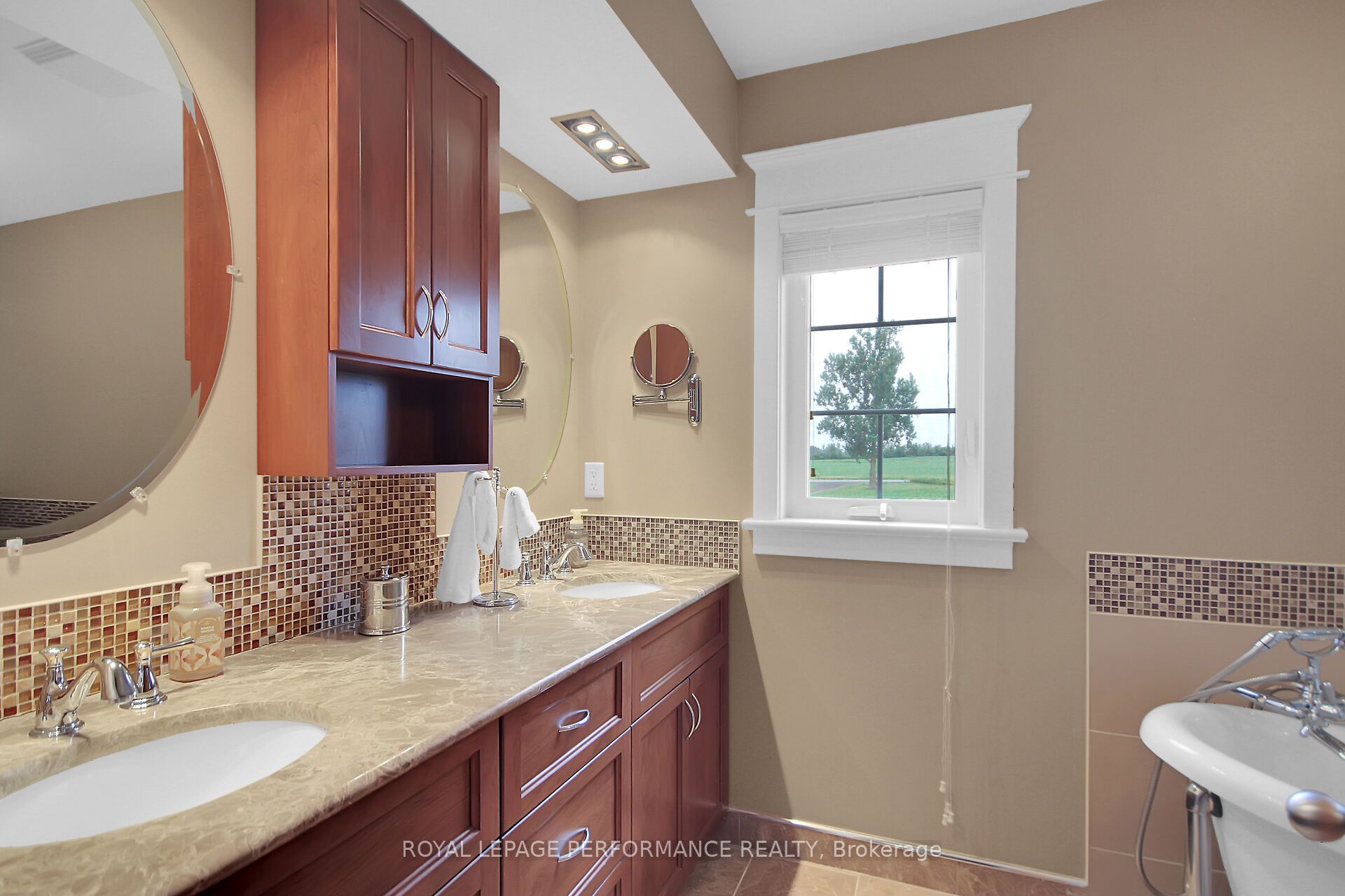 Listing 55612 Image