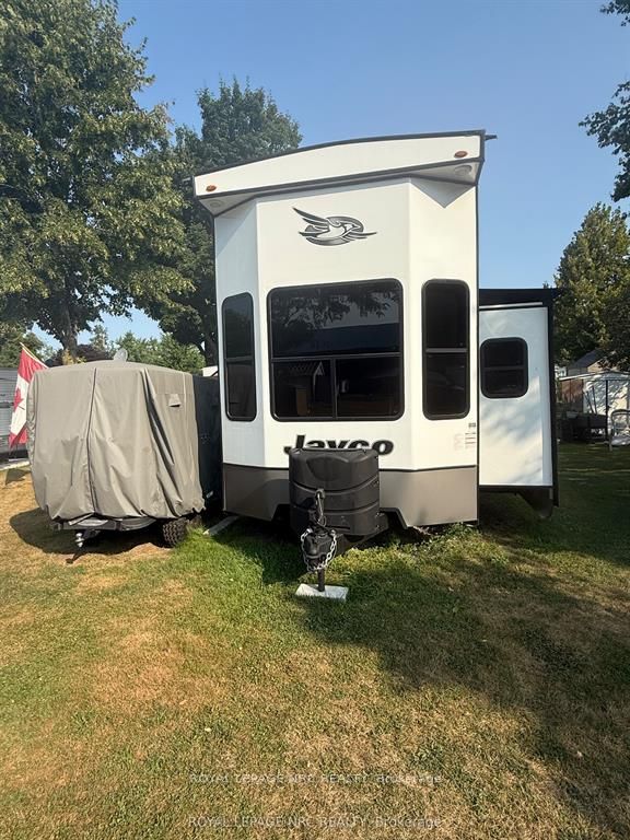 Listing 76107 Image