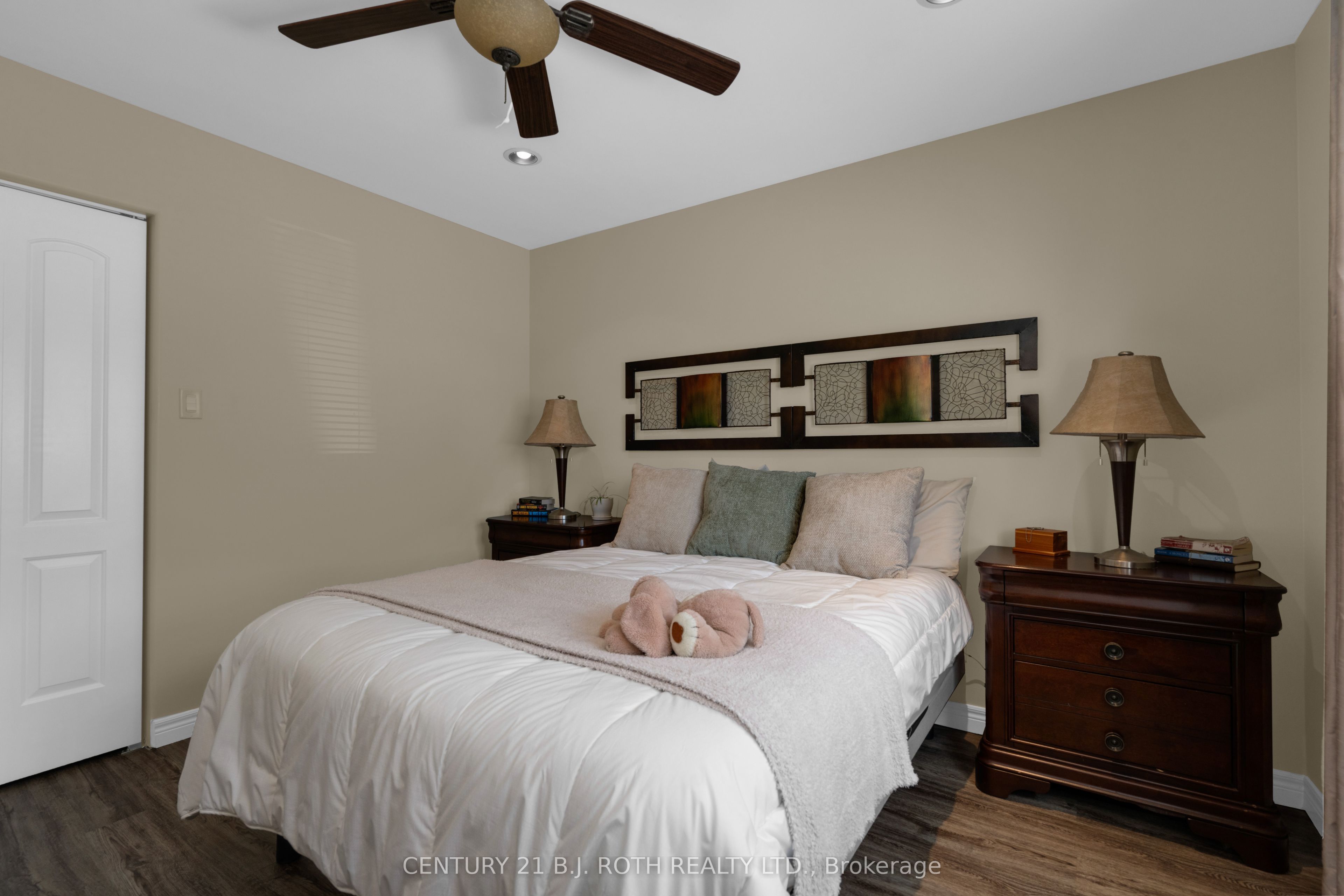 Listing 69104 Image
