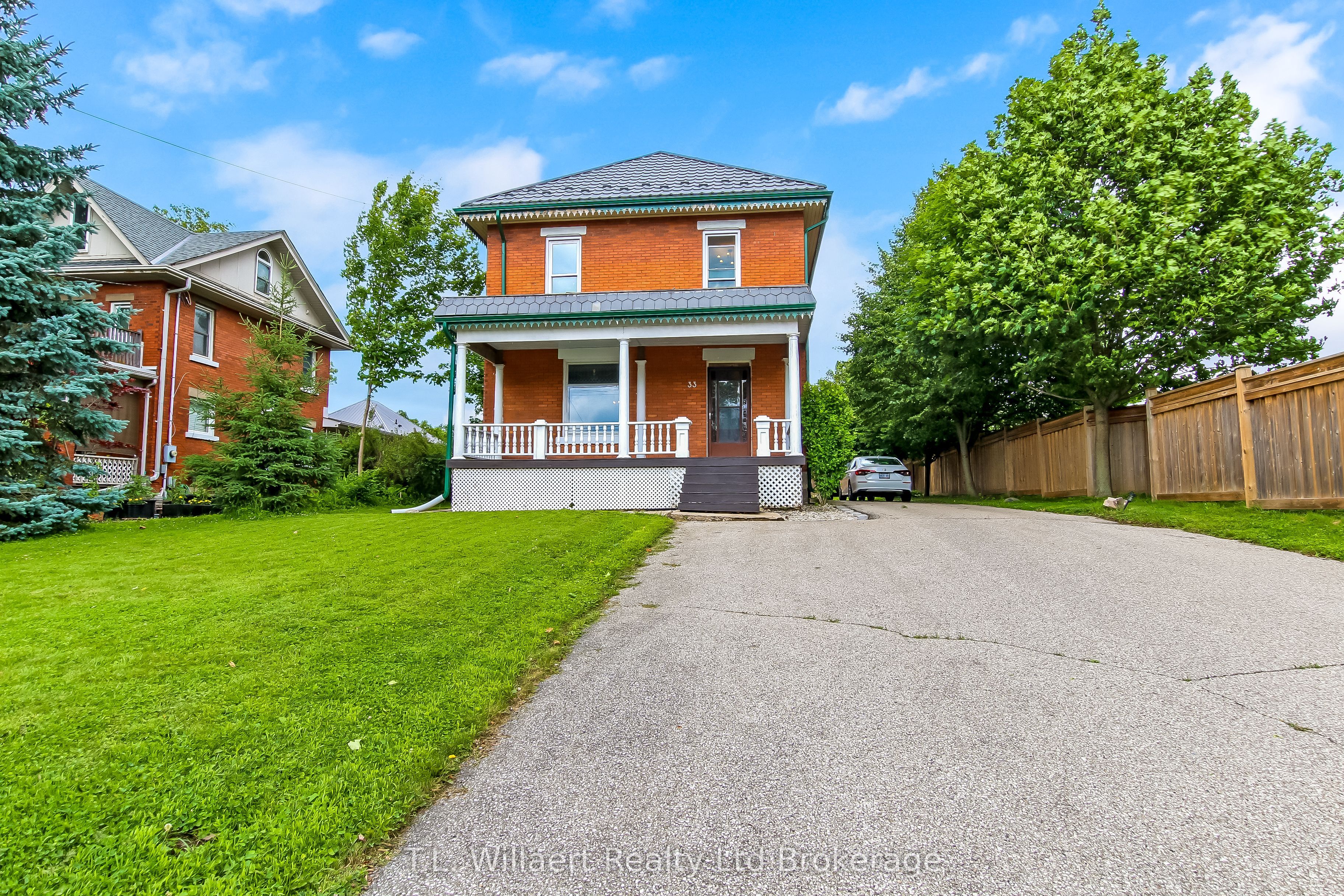 Listing 126400 Image