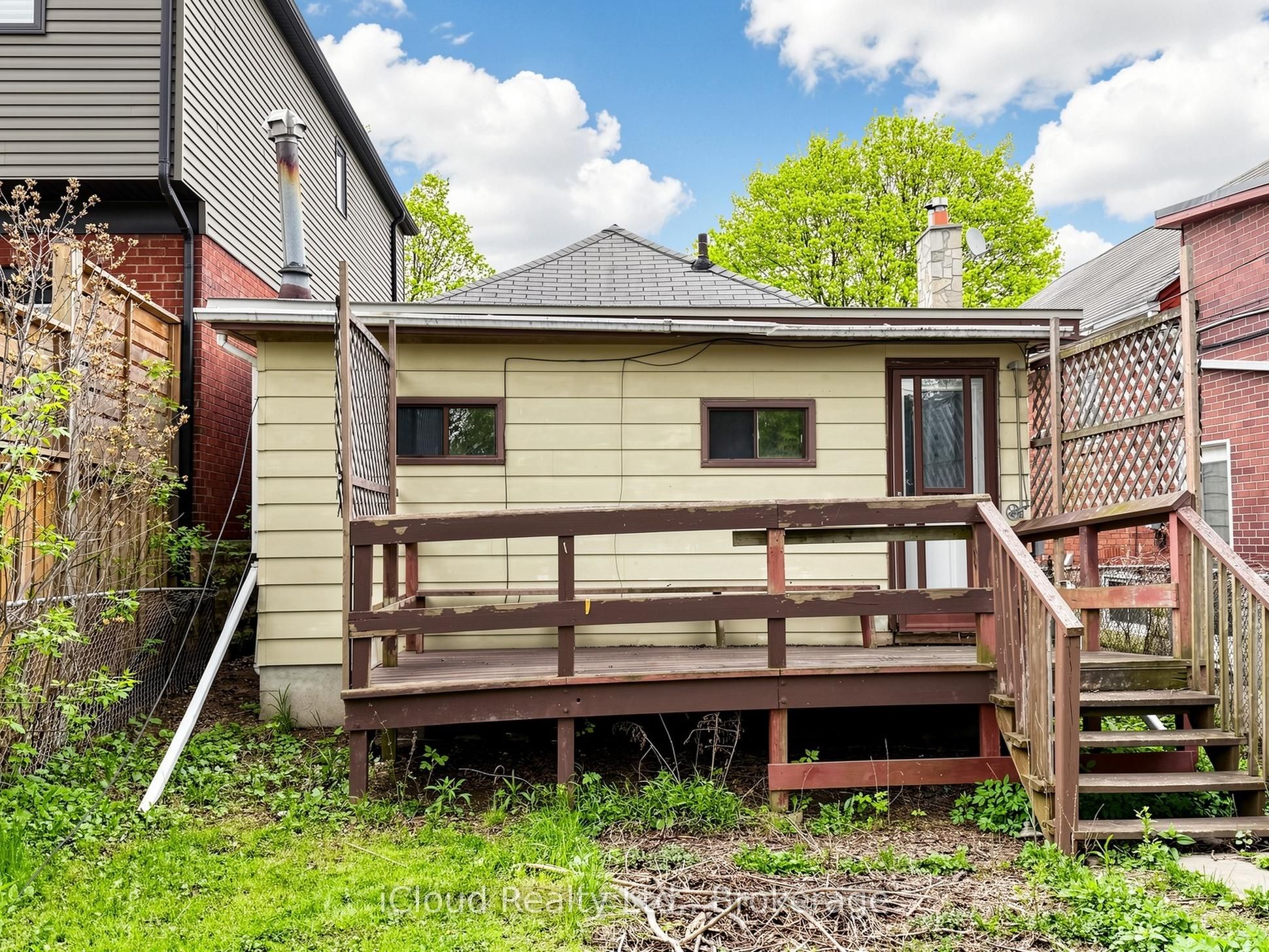 Listing 32822 Image