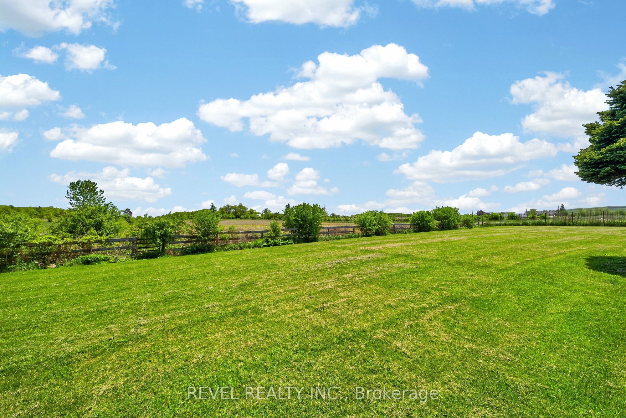 Listing 68728 Image