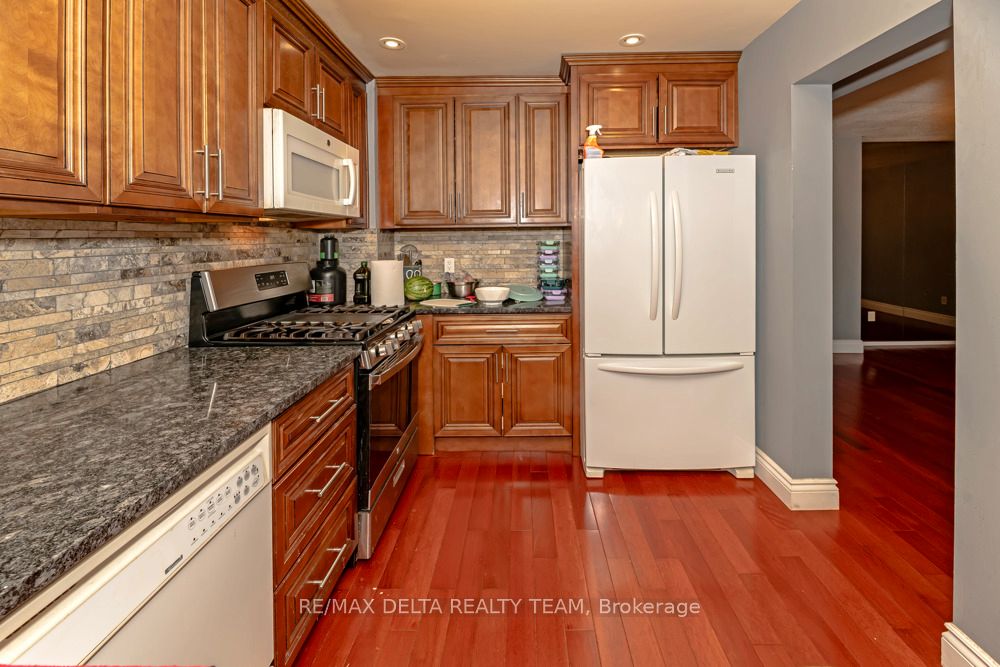 Listing 34405 Image