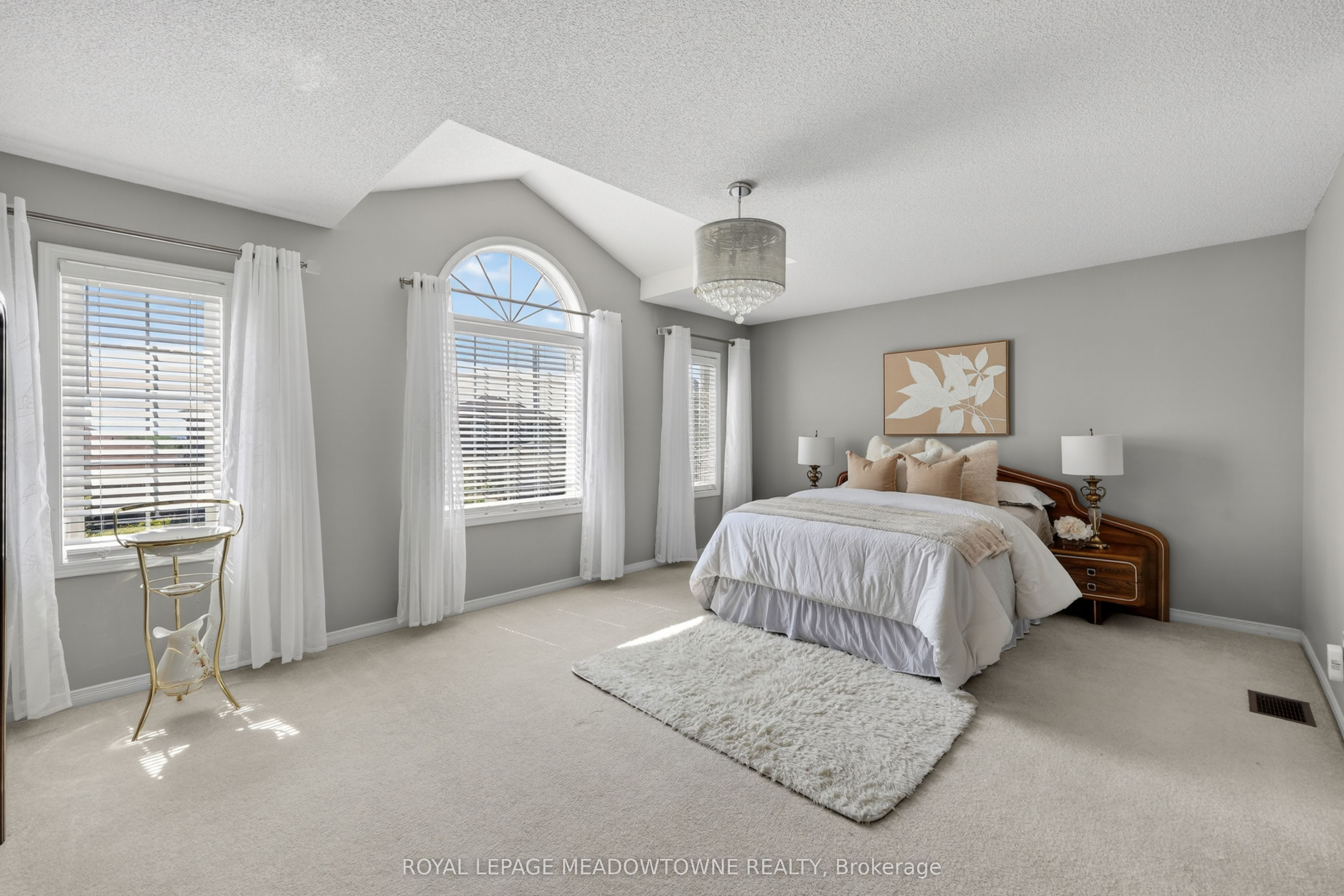 Listing 42927 Image