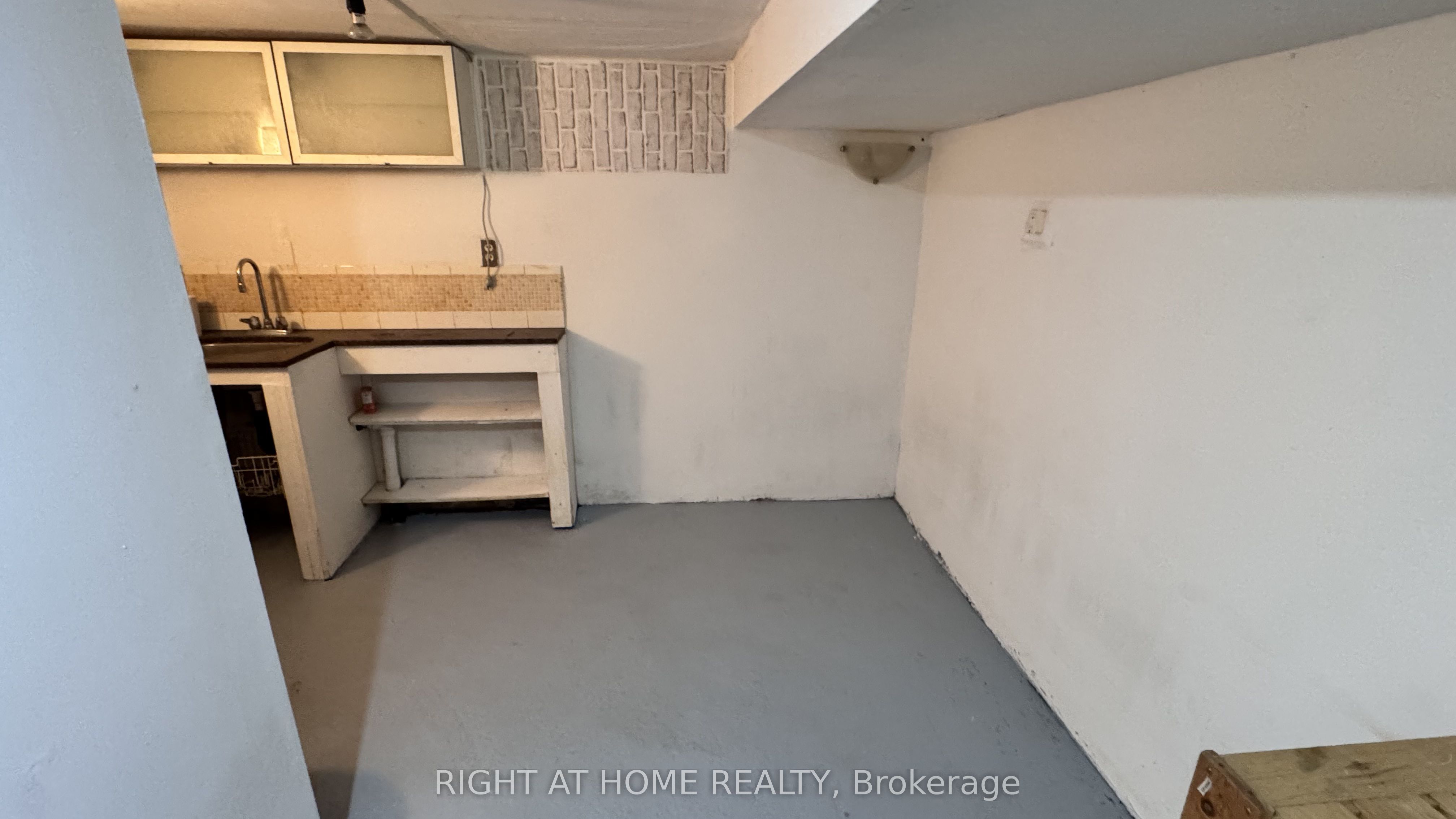 Listing 34935 Image