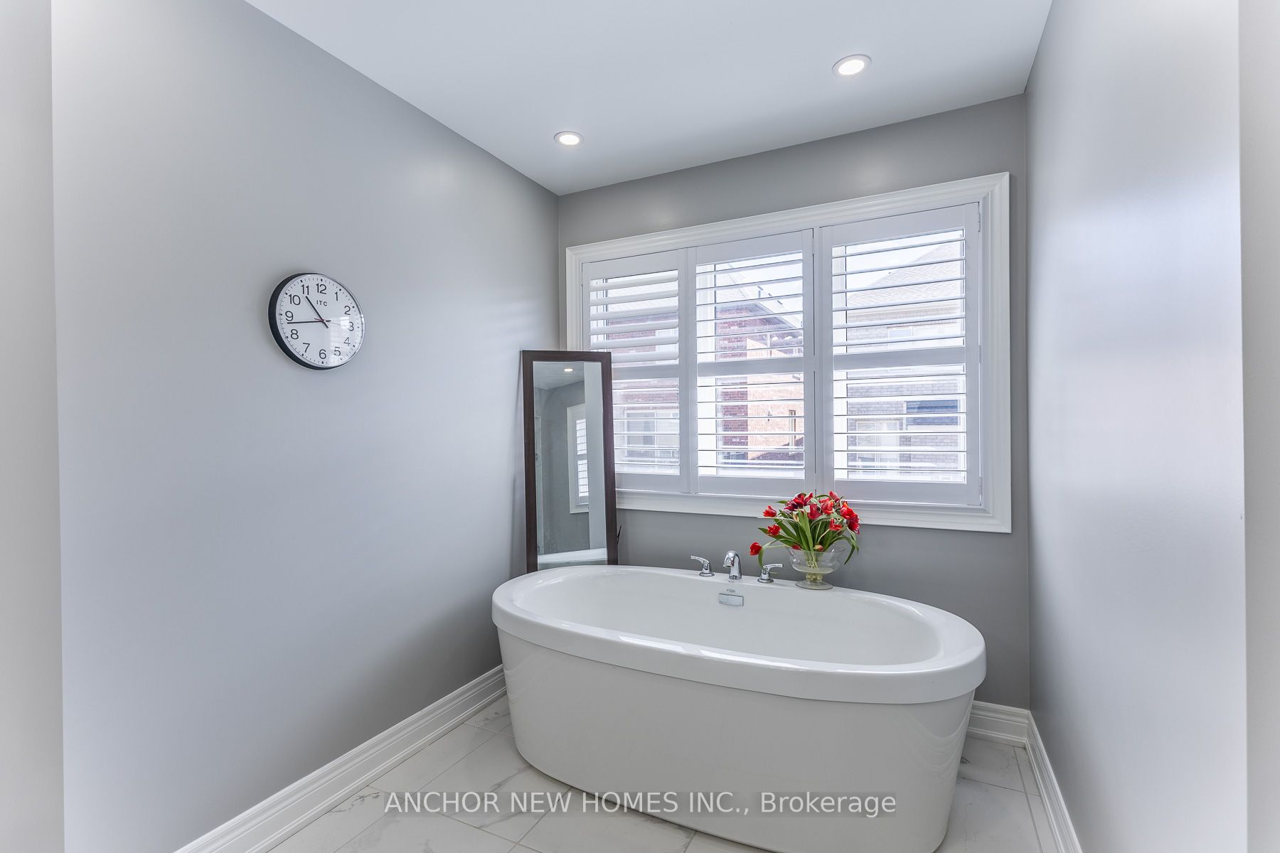 Listing 51110 Image