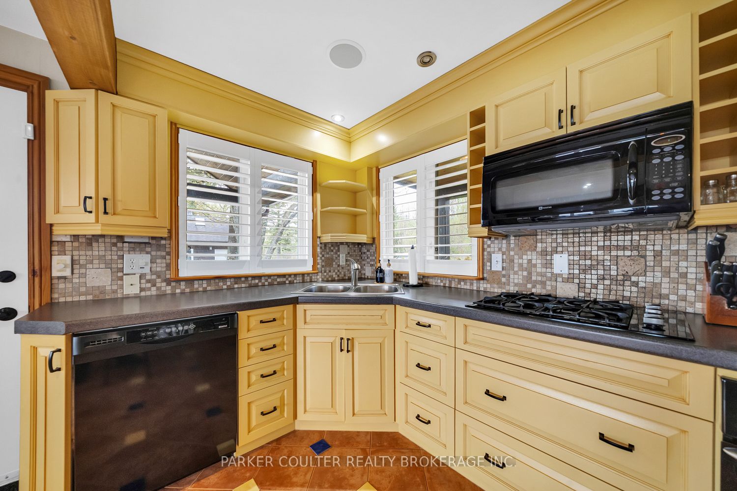Listing 33225 Image