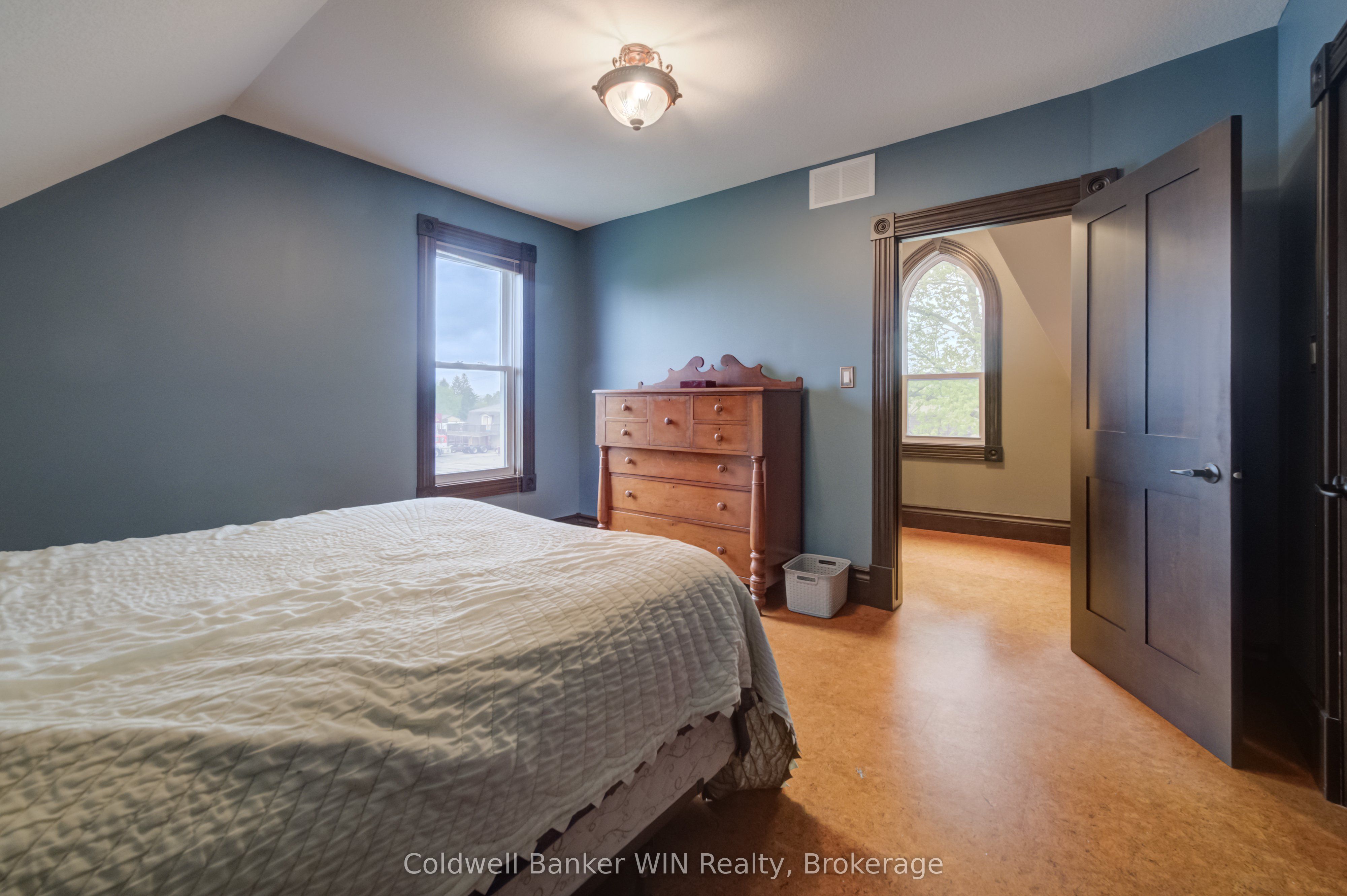 Listing 32523 Image
