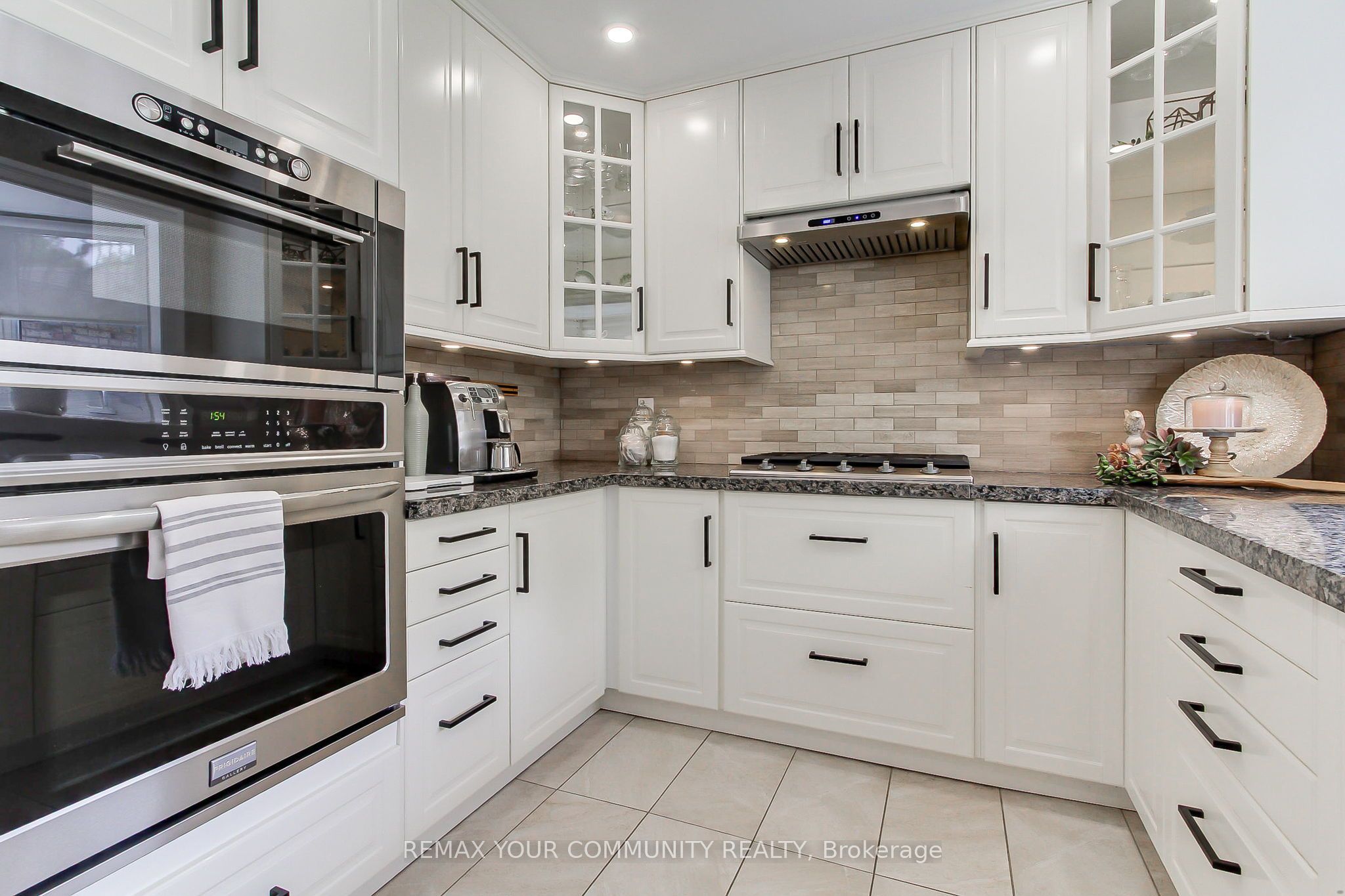 Listing 33785 Image