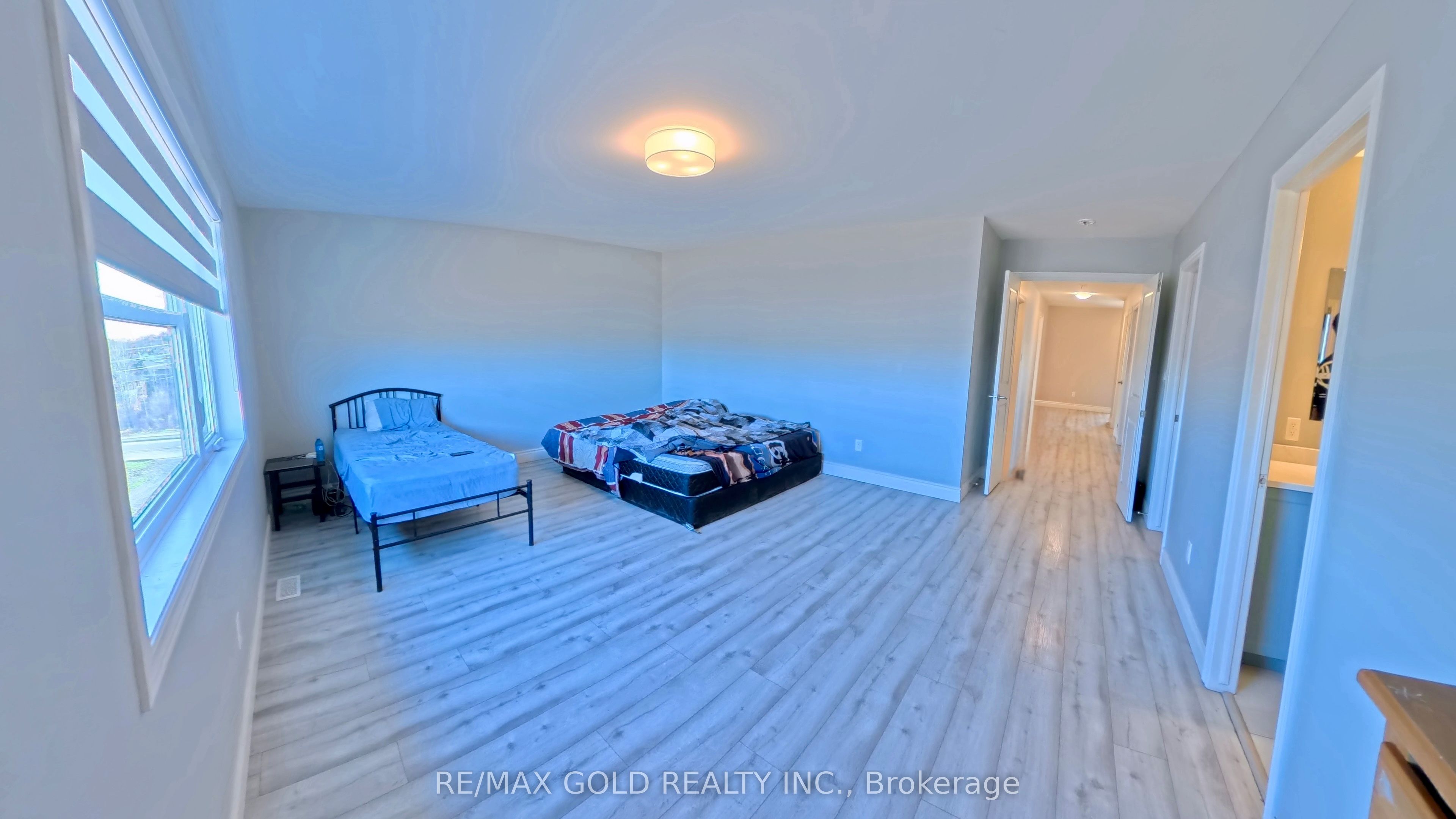 Listing 34220 Image