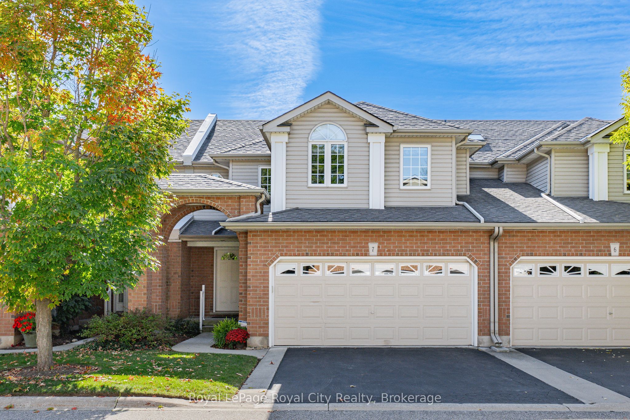 Listing 37216 Image