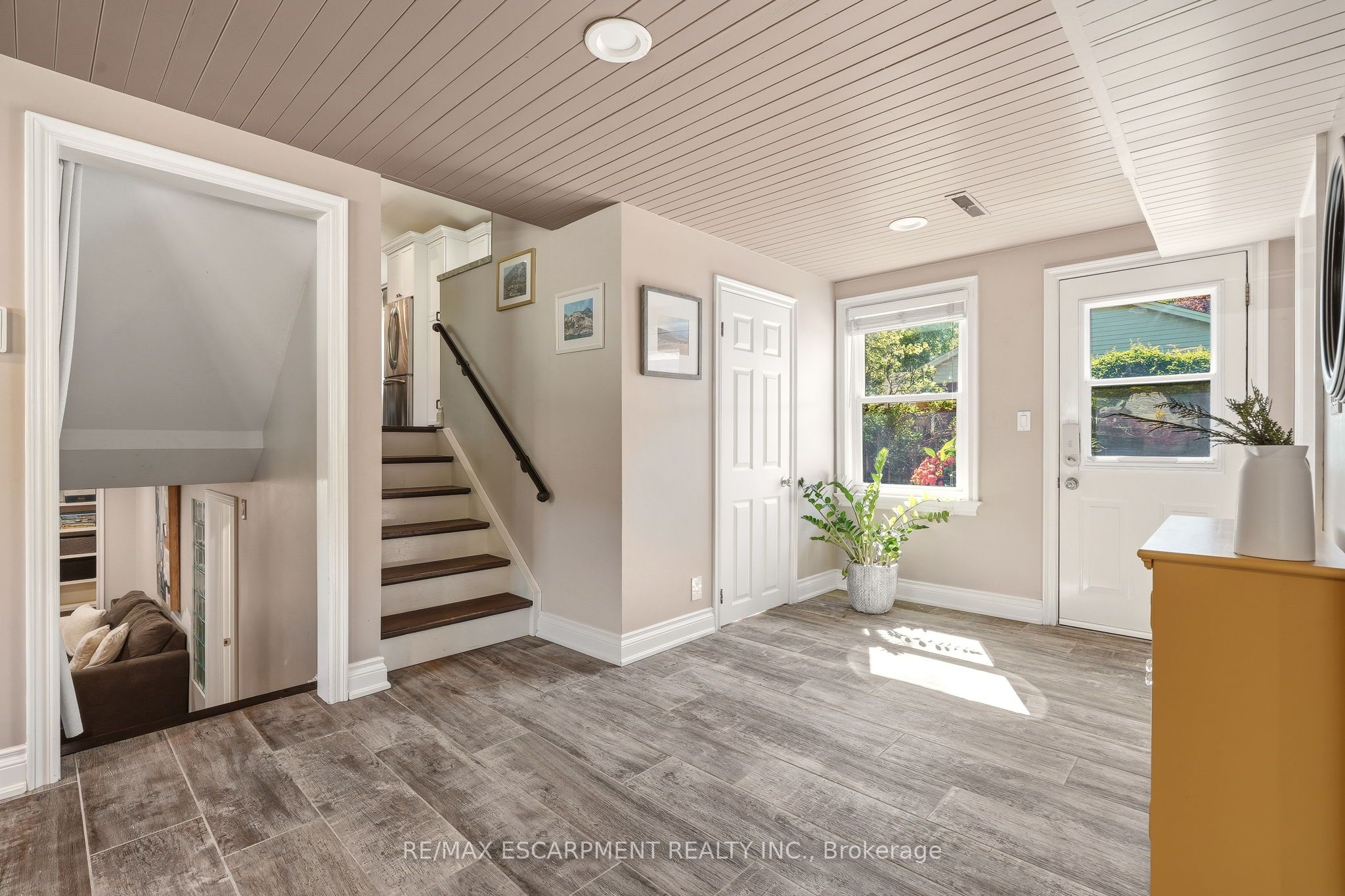 Listing 56516 Image