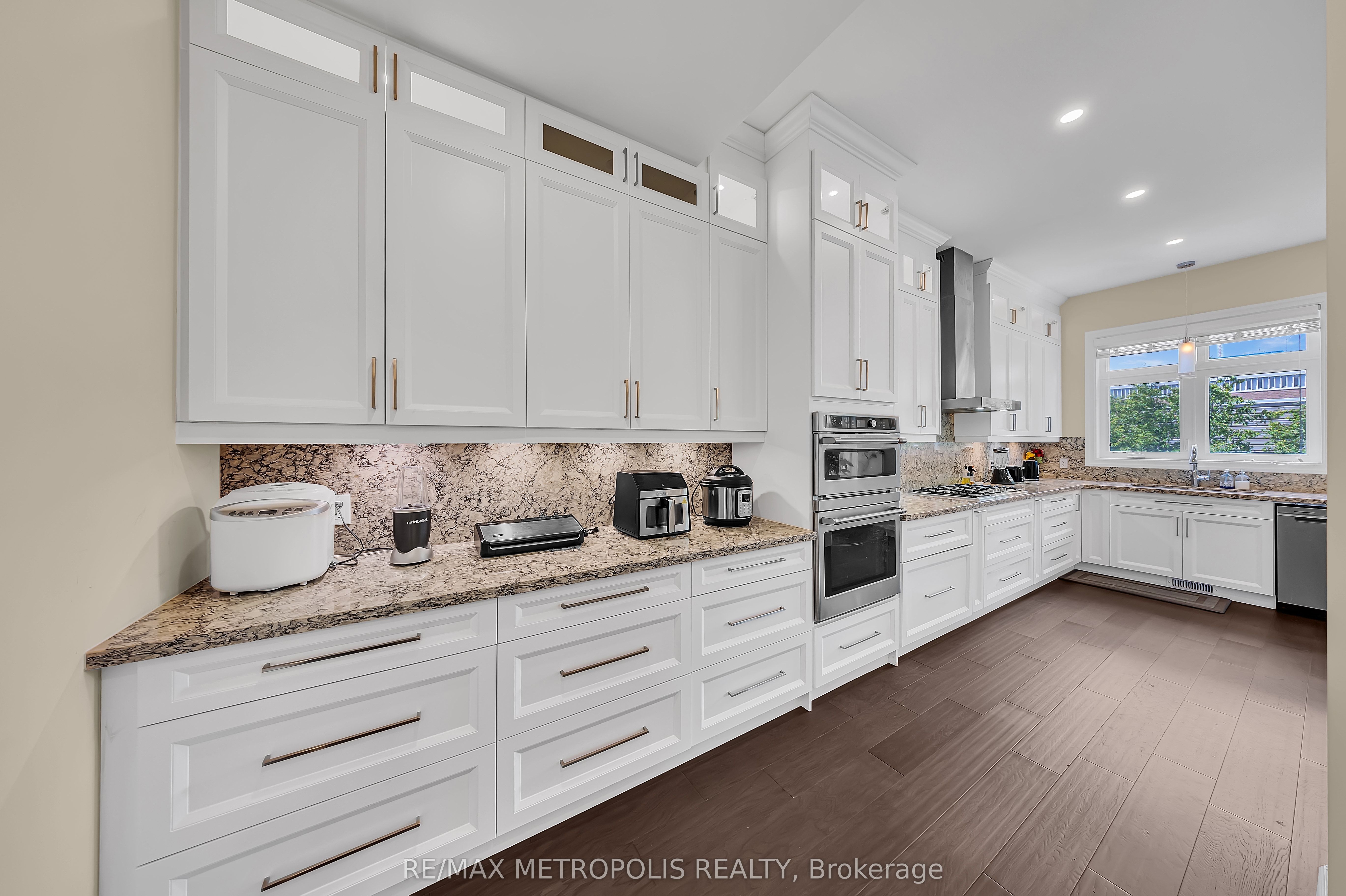 Listing 138184 Image