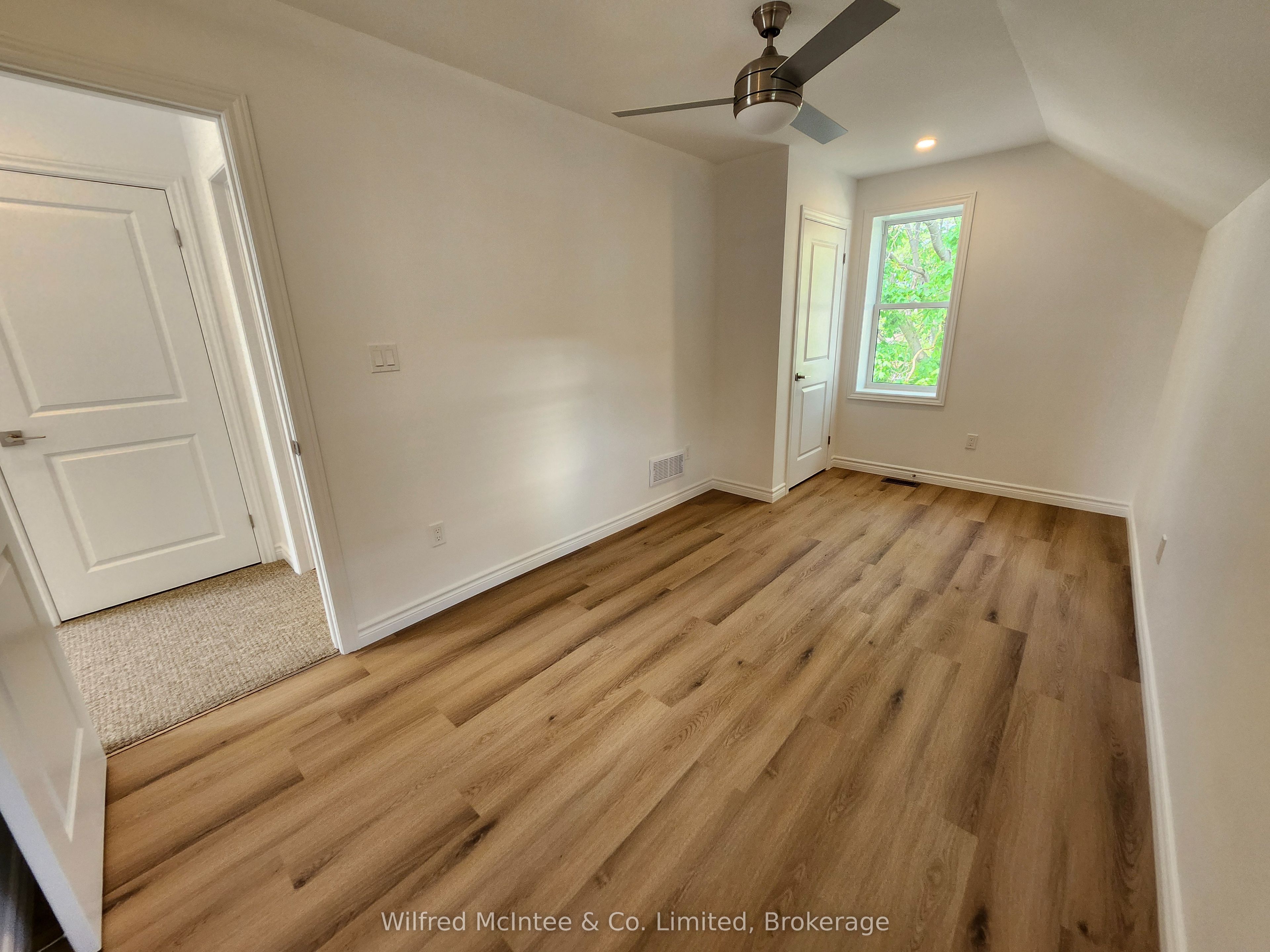 Listing 46151 Image