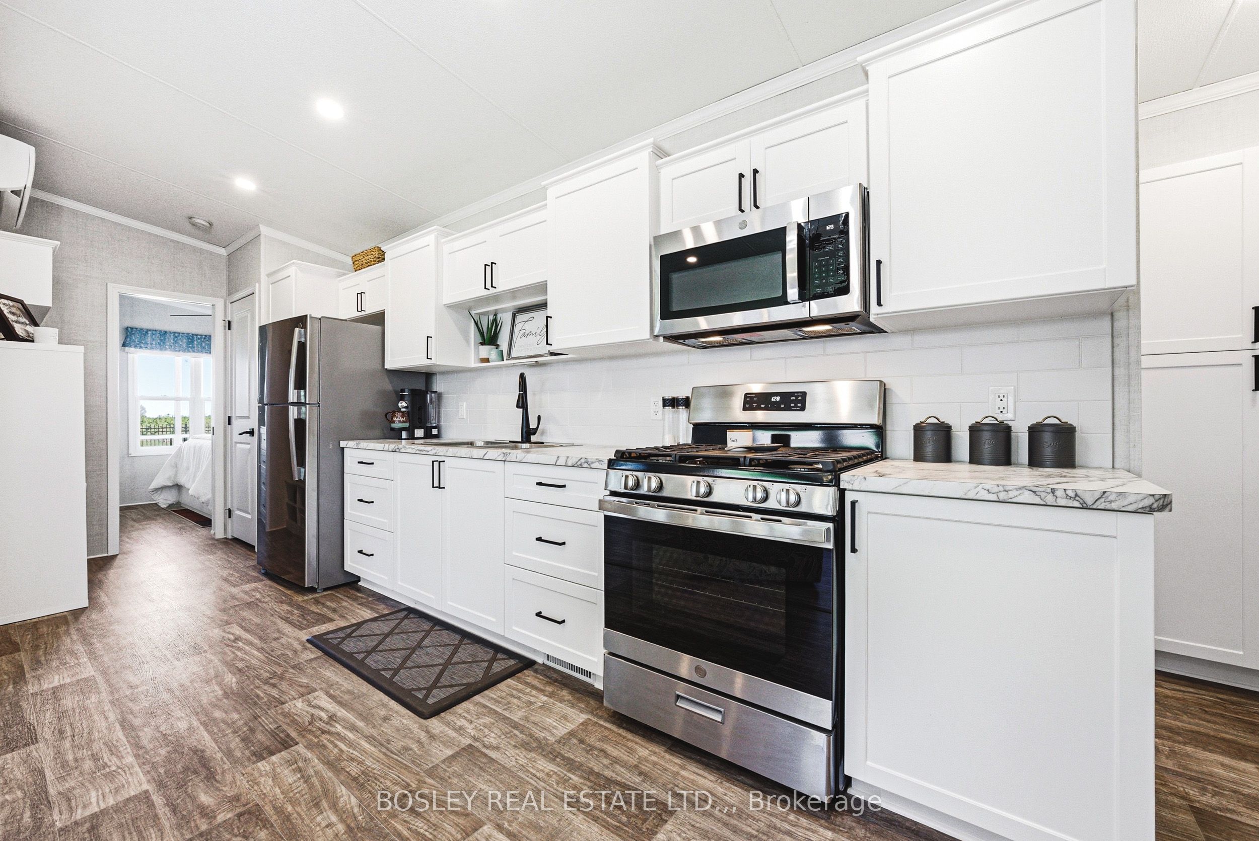 Listing 48049 Image