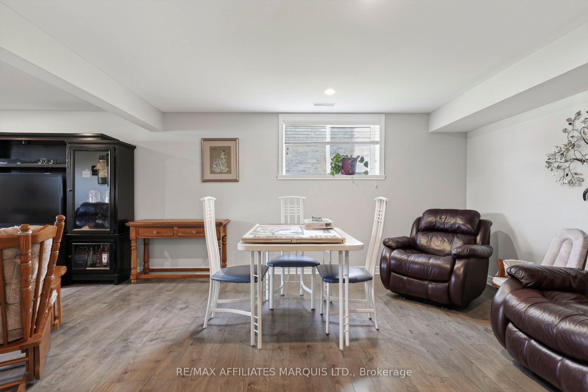 Listing 90400 Image