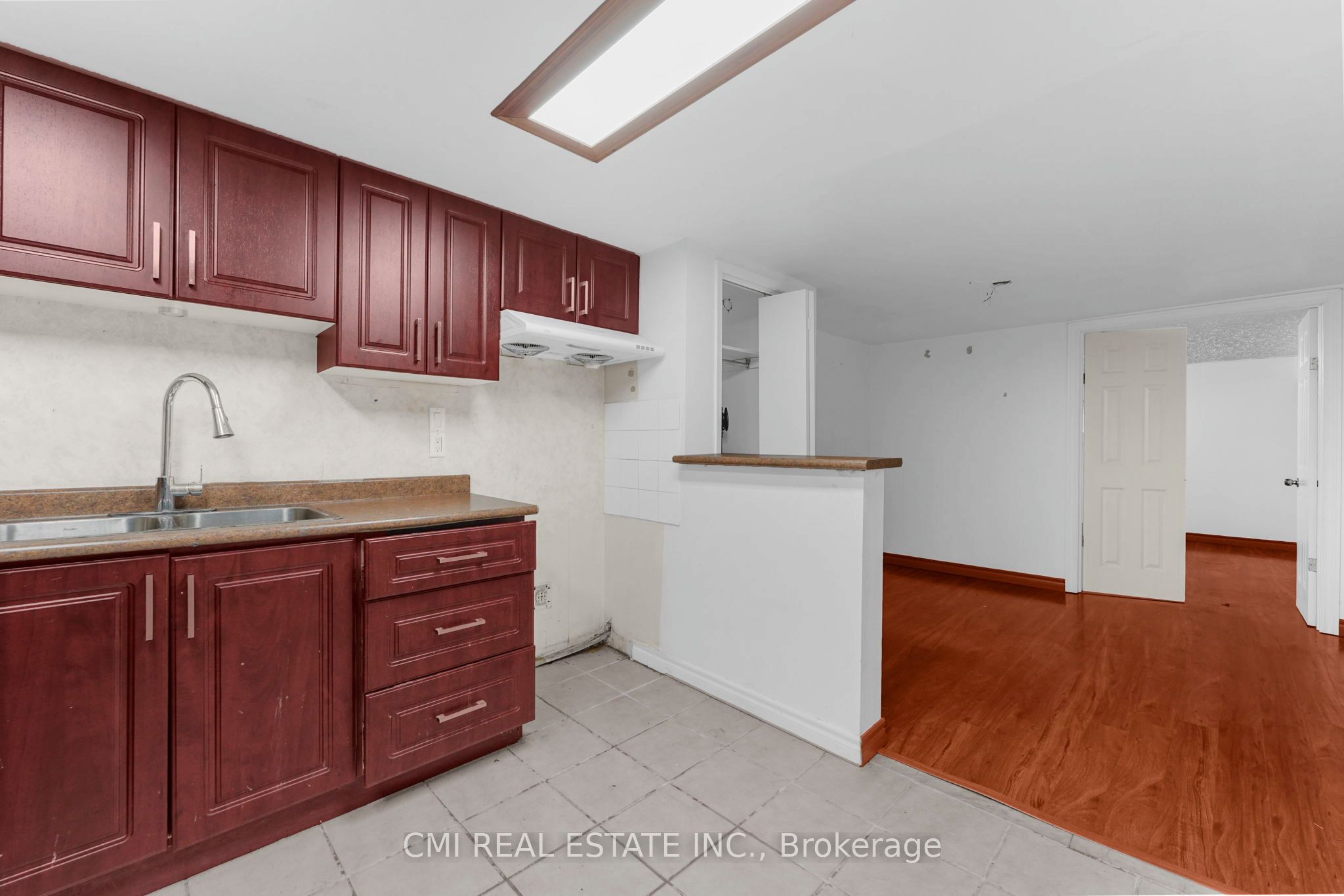 Listing 49092 Image