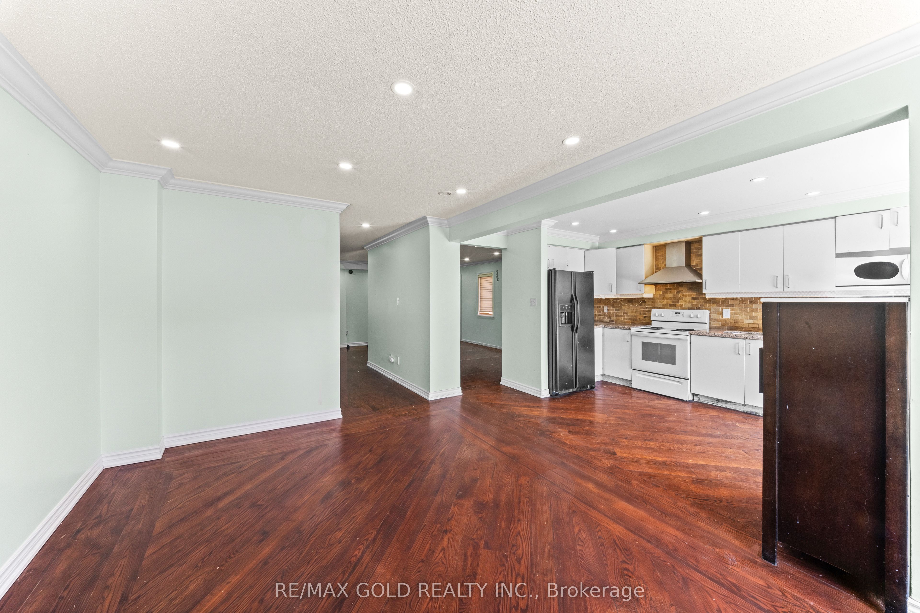 Listing 48975 Image
