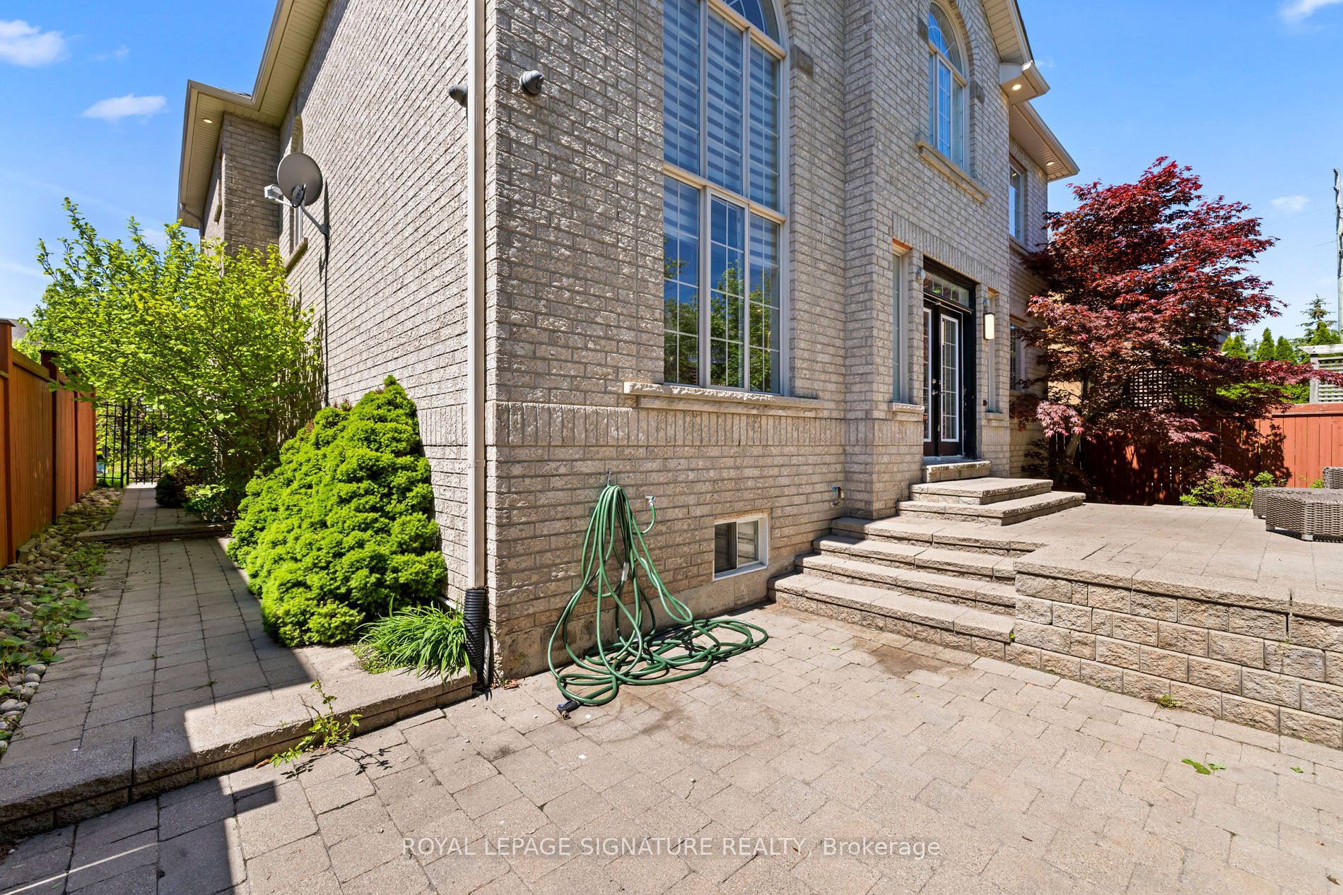 Listing 48252 Image