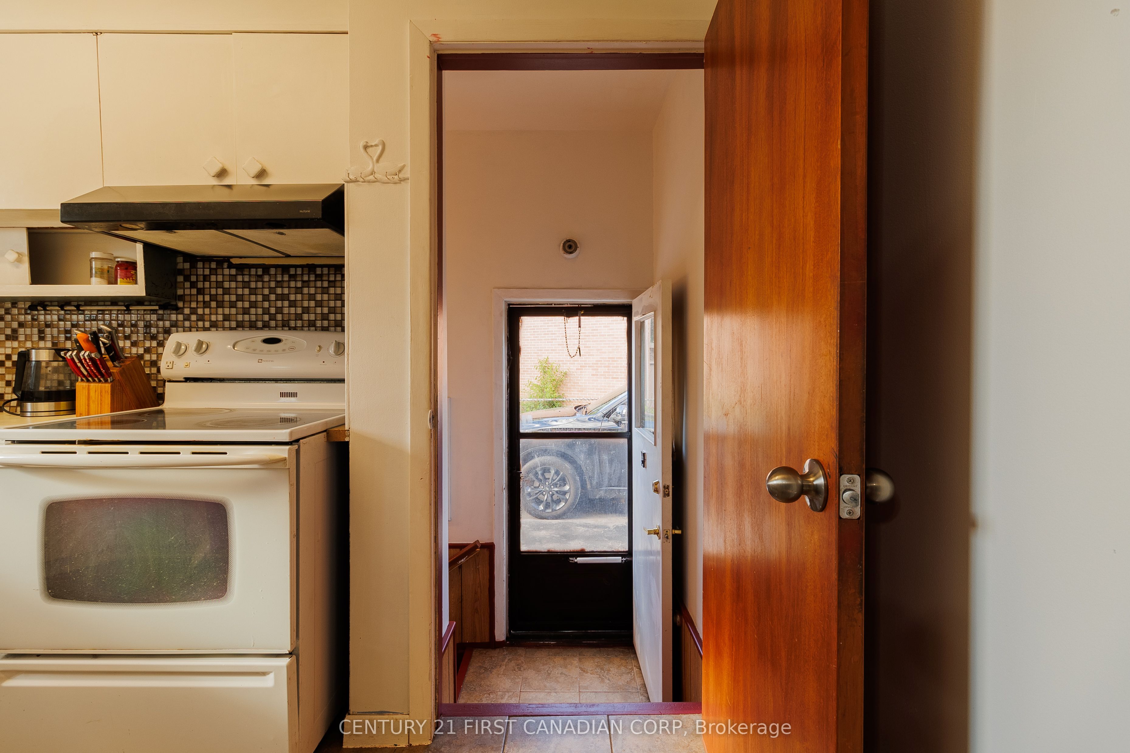 Listing 125010 Image