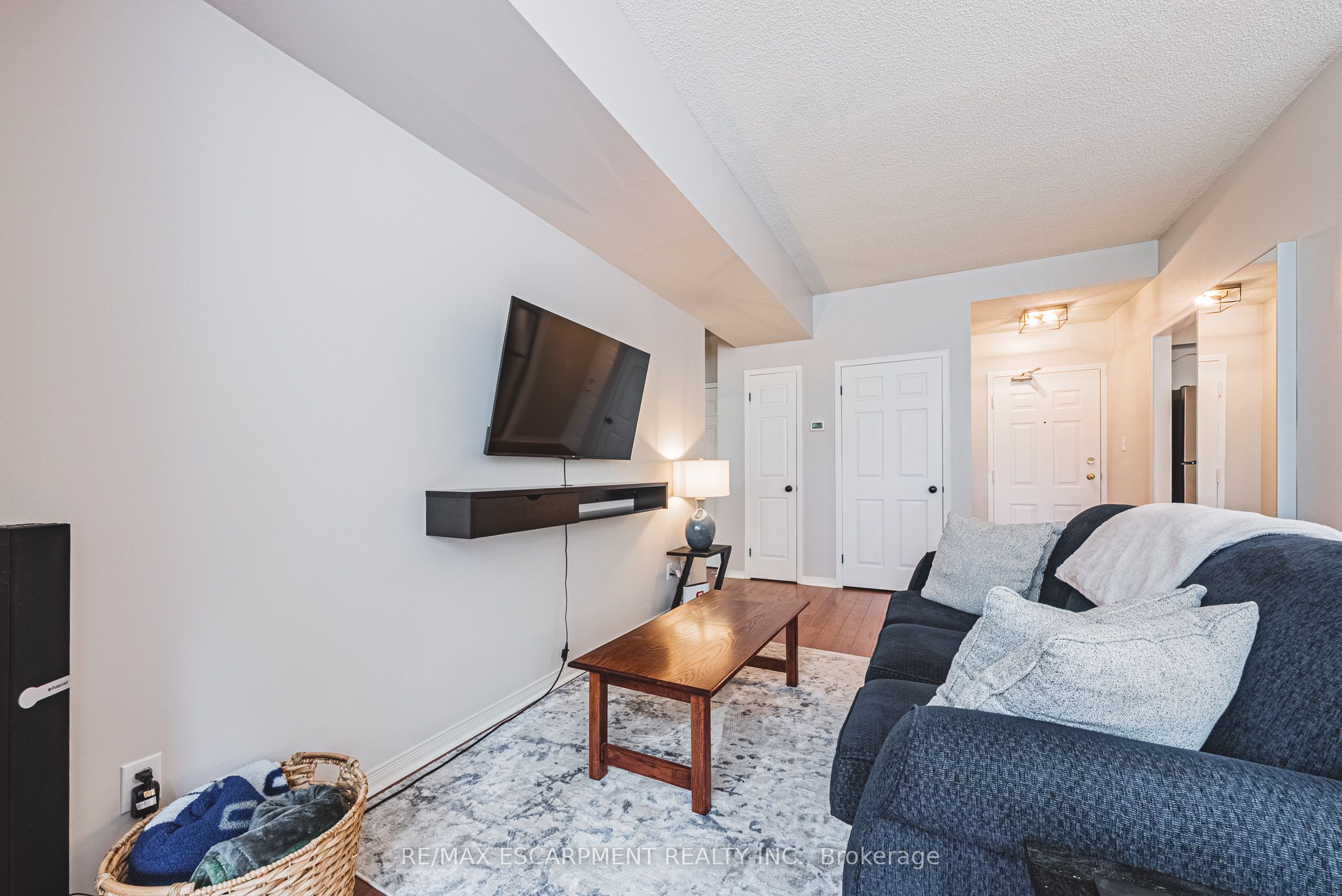 Listing 81158 Image