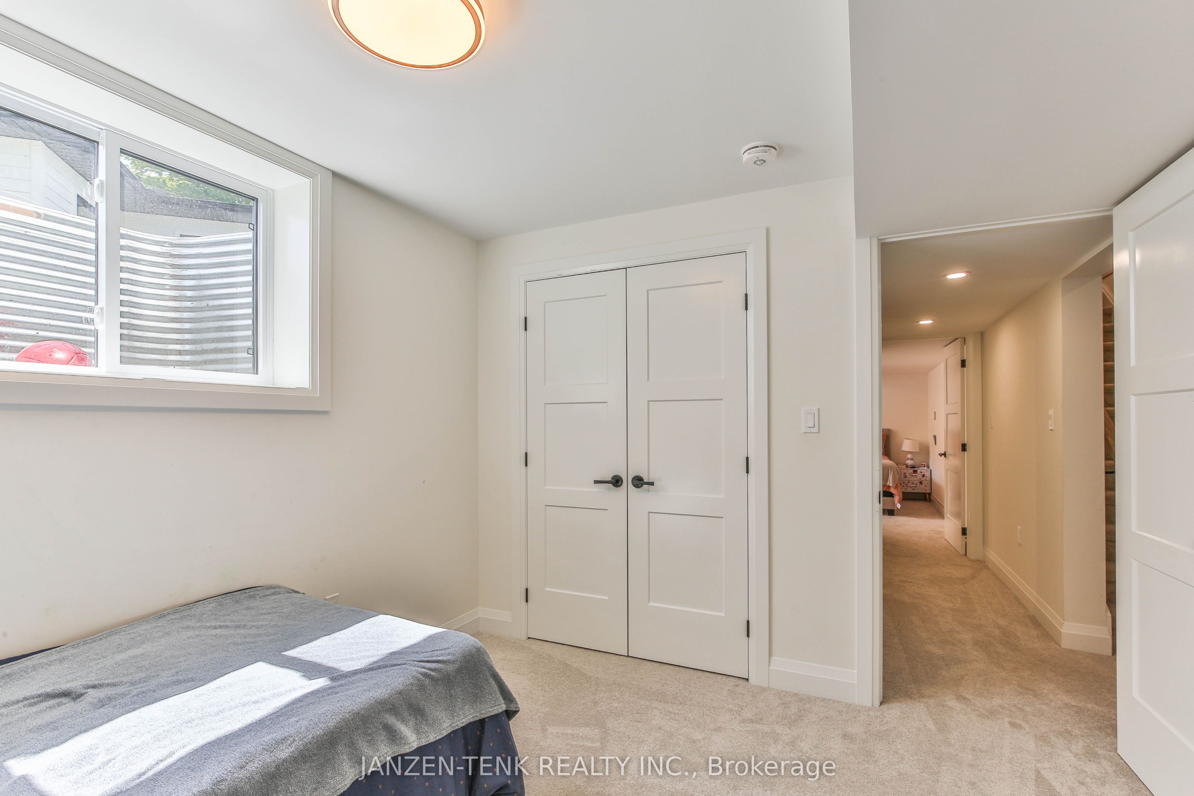 Listing 68802 Image