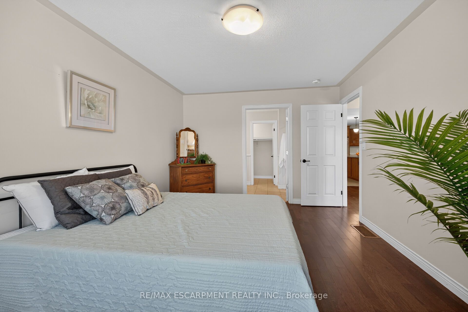Listing 52074 Image