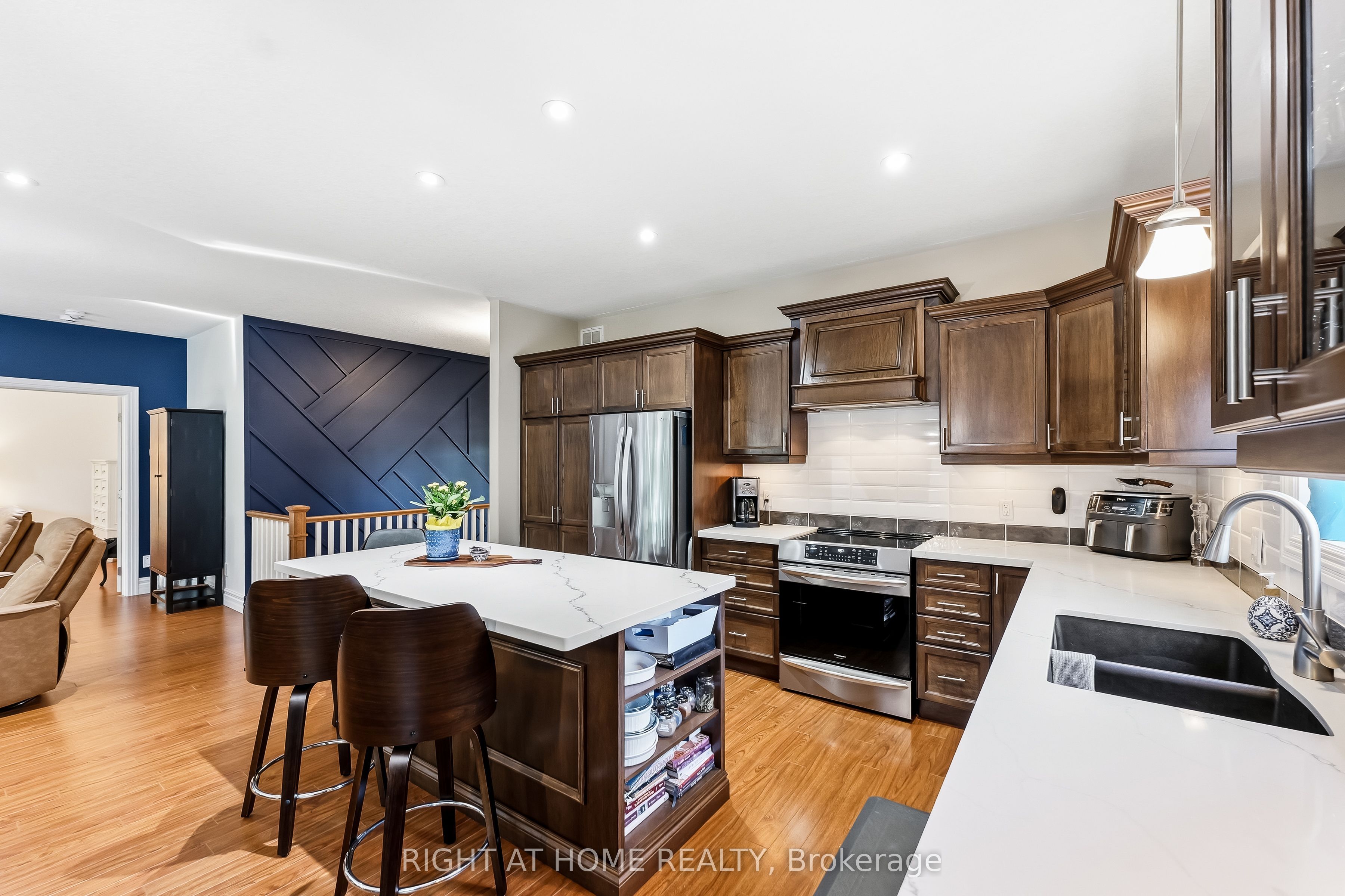 Listing 270075 Image