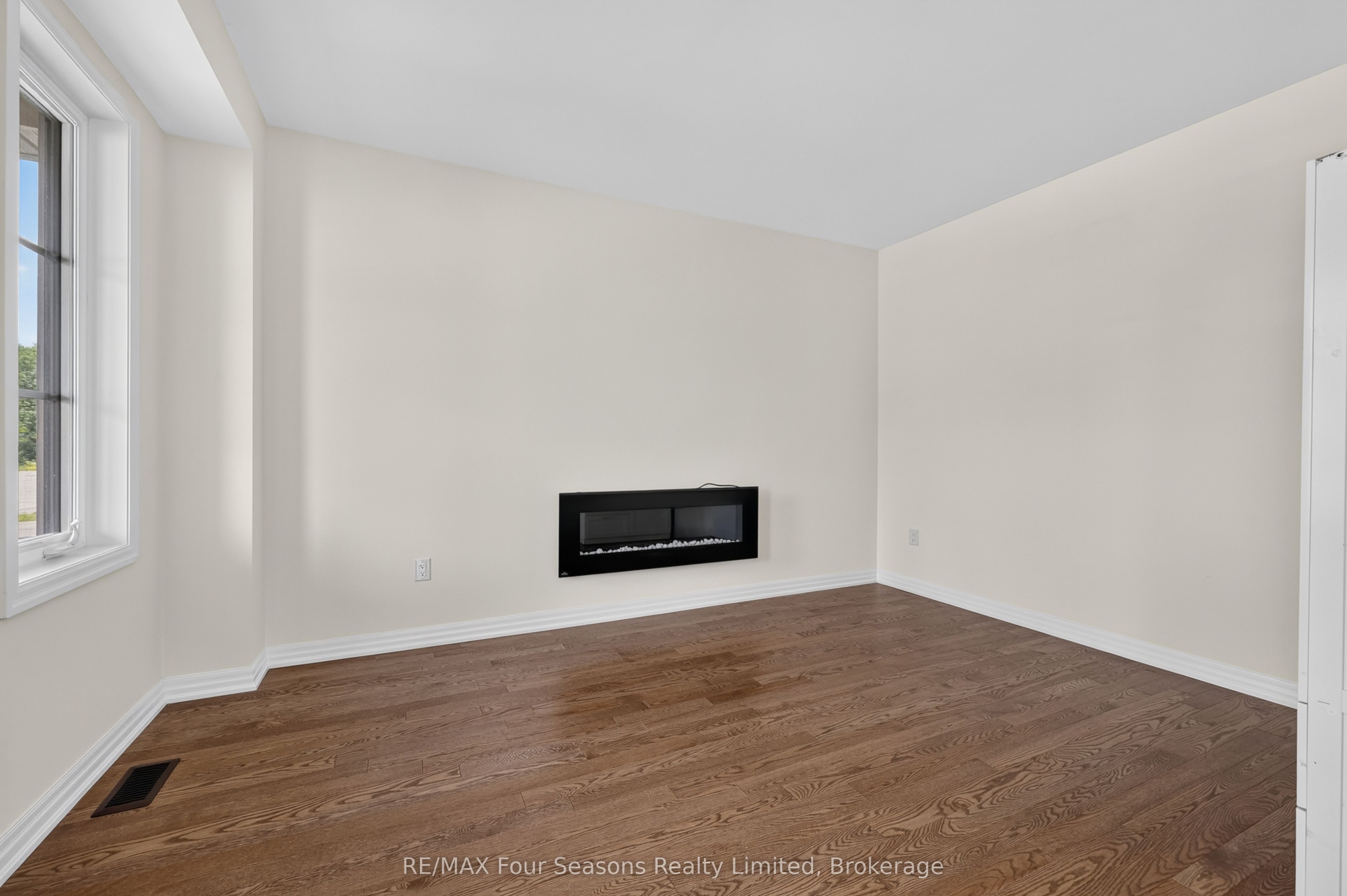 Listing 125663 Image