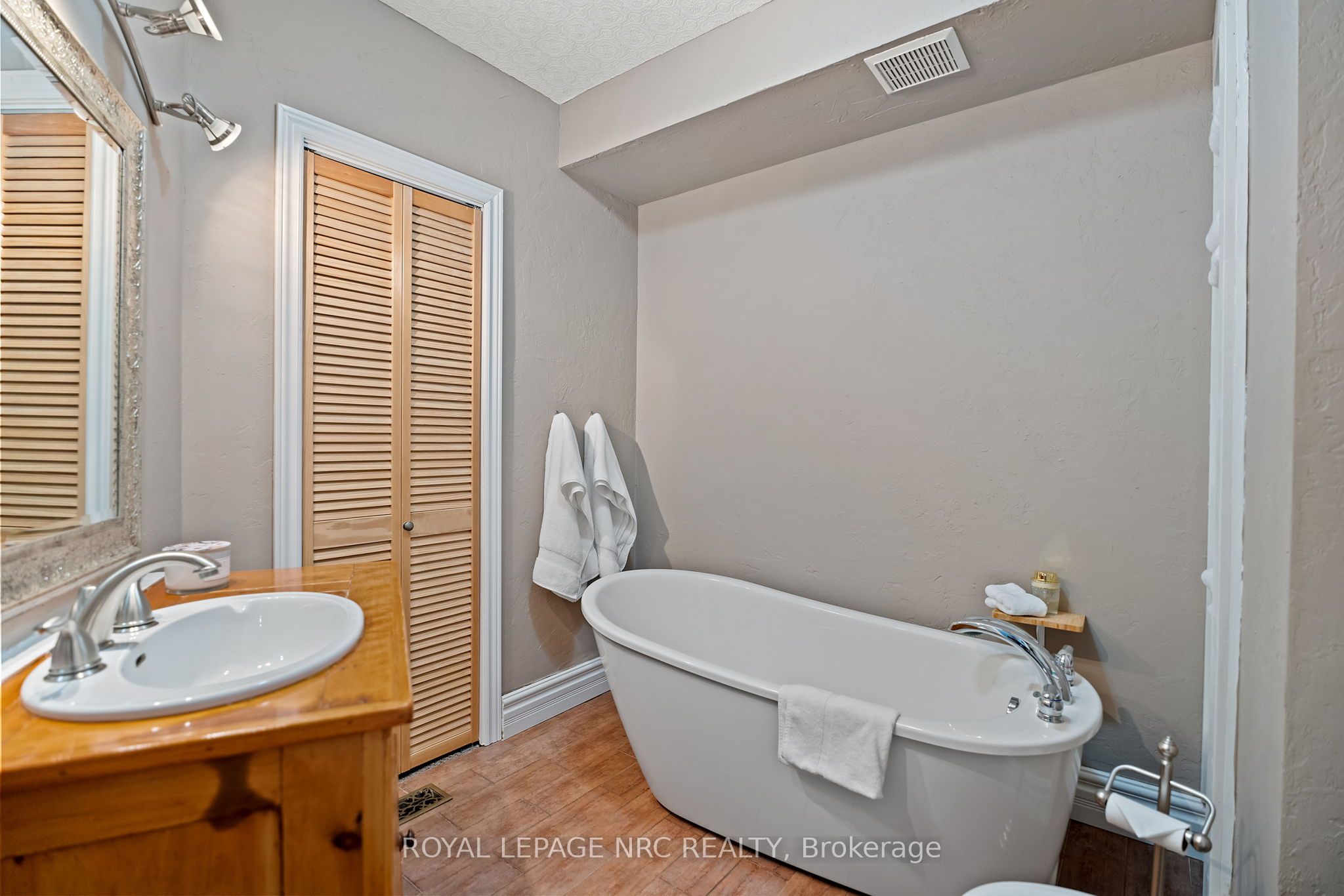 Listing 67013 Image