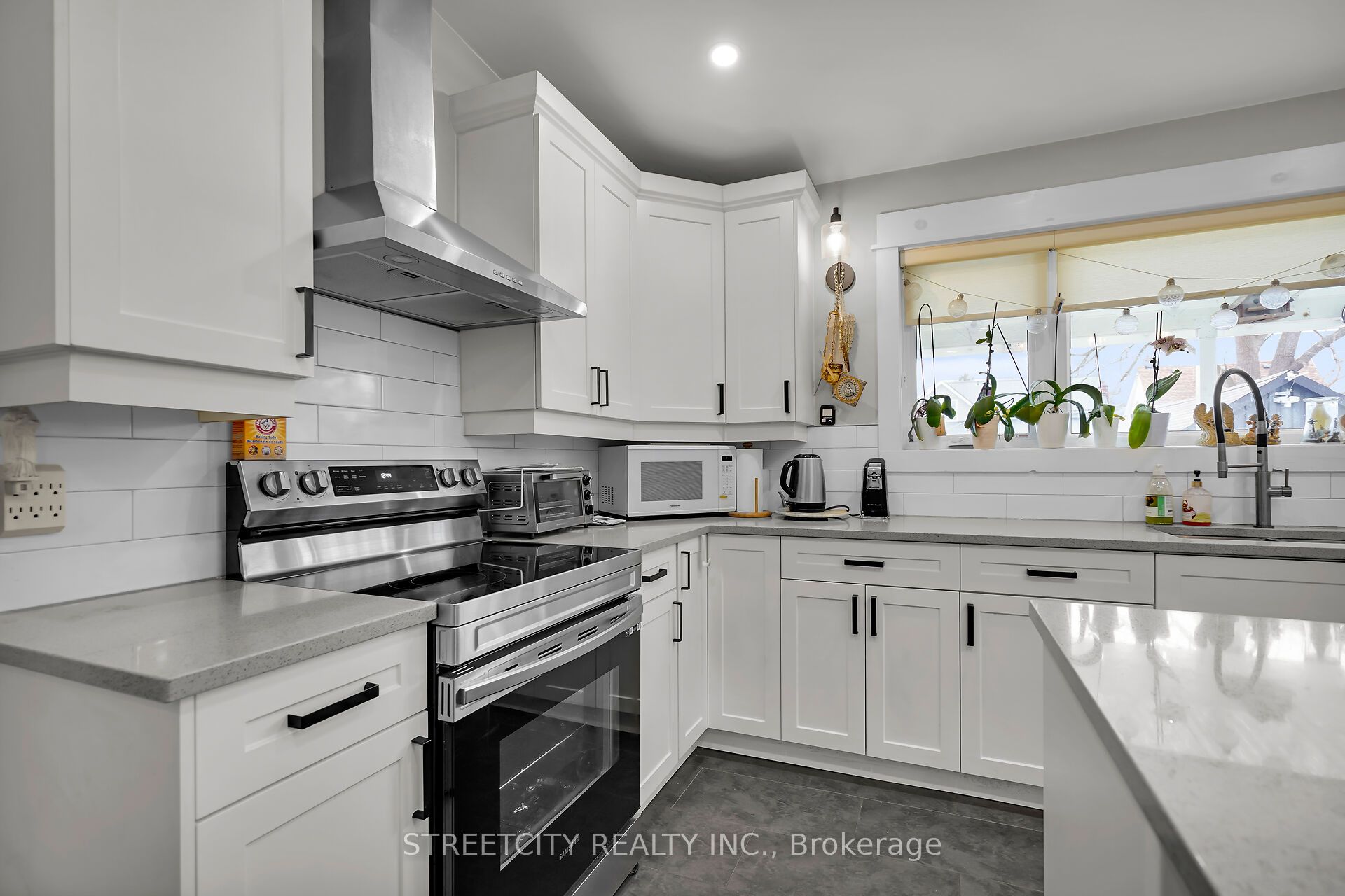 Listing 70086 Image