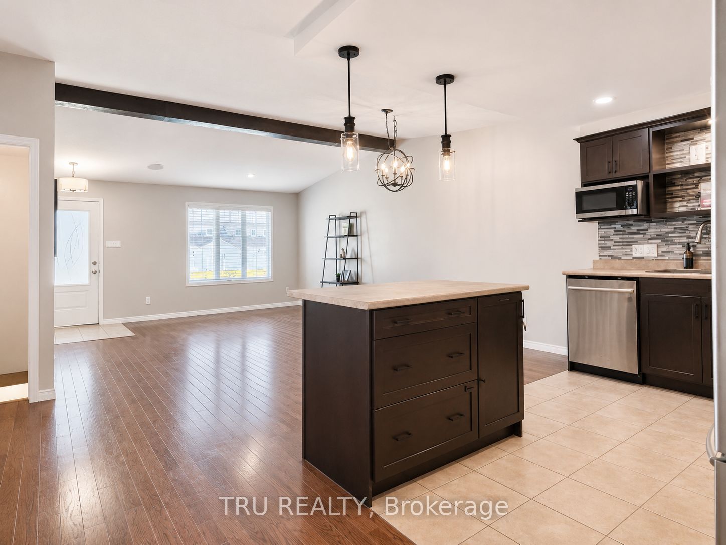 Listing 84358 Image
