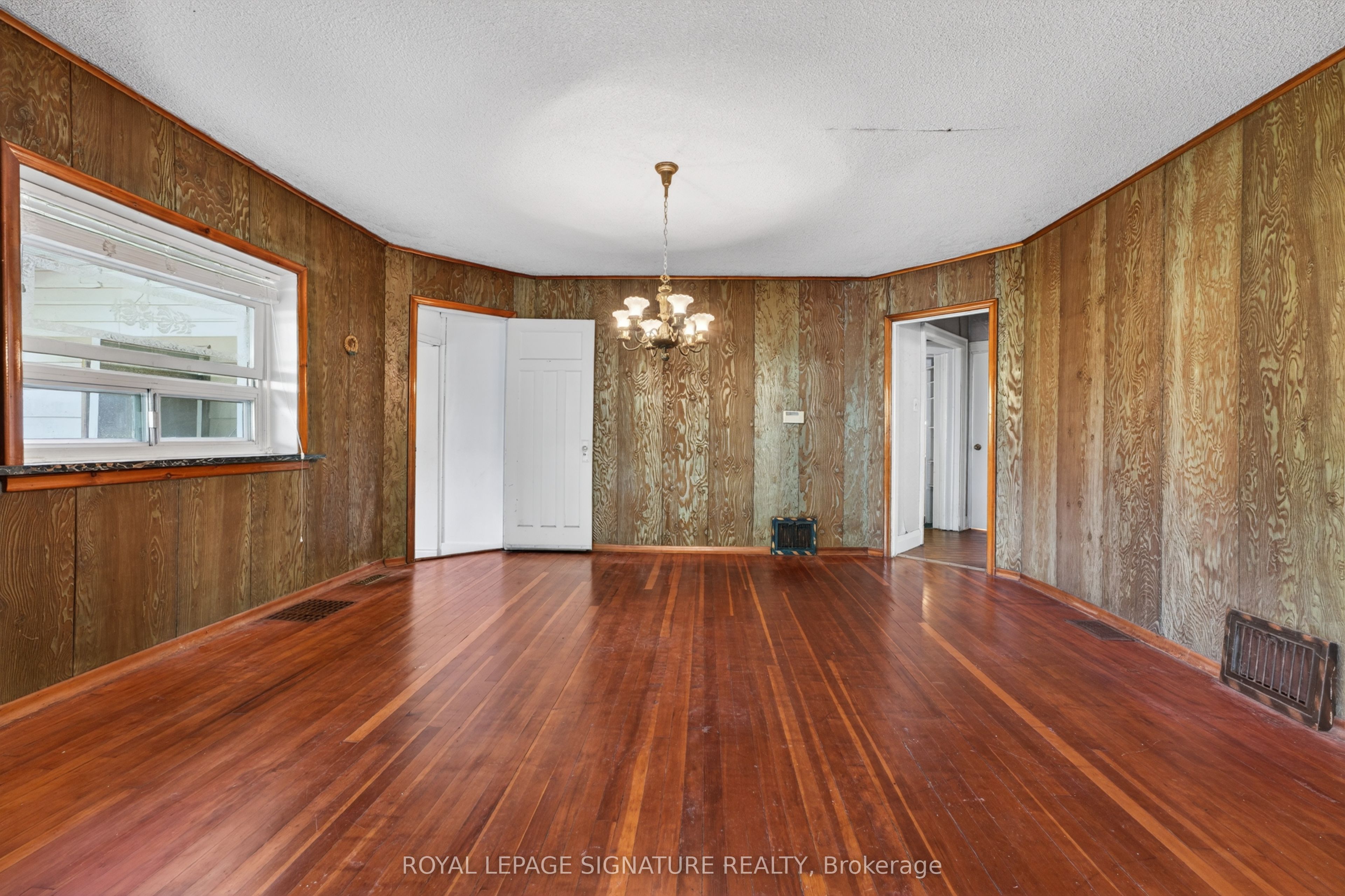Listing 91635 Image