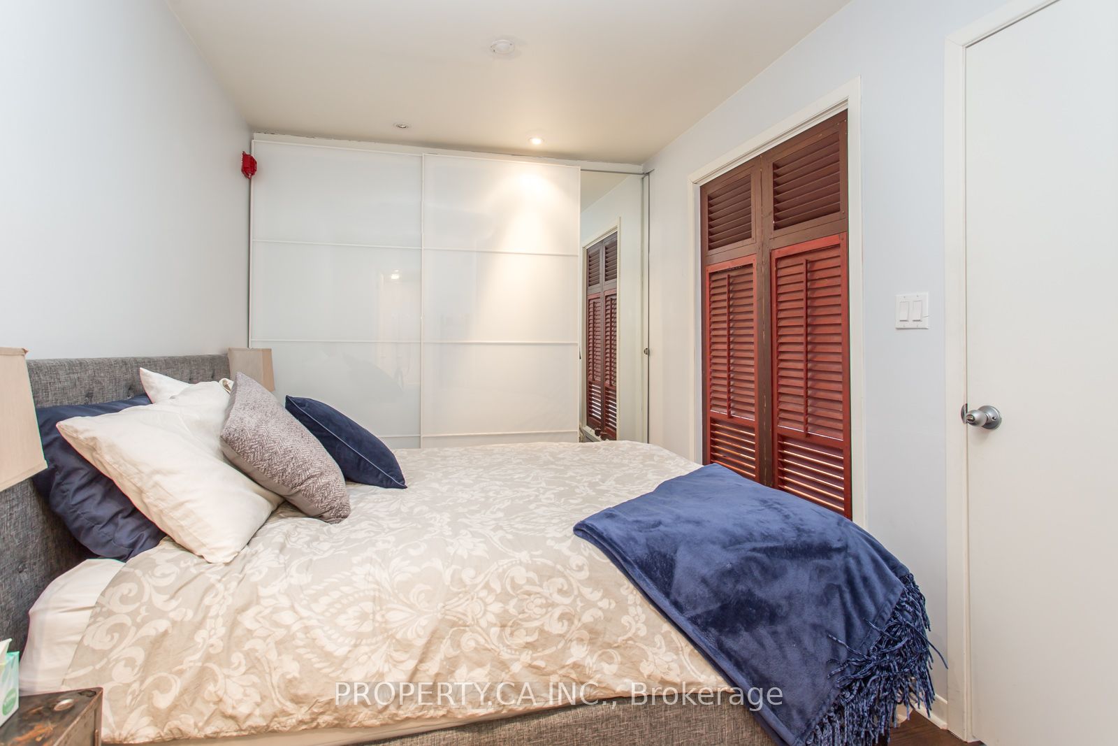 Listing 61345 Image