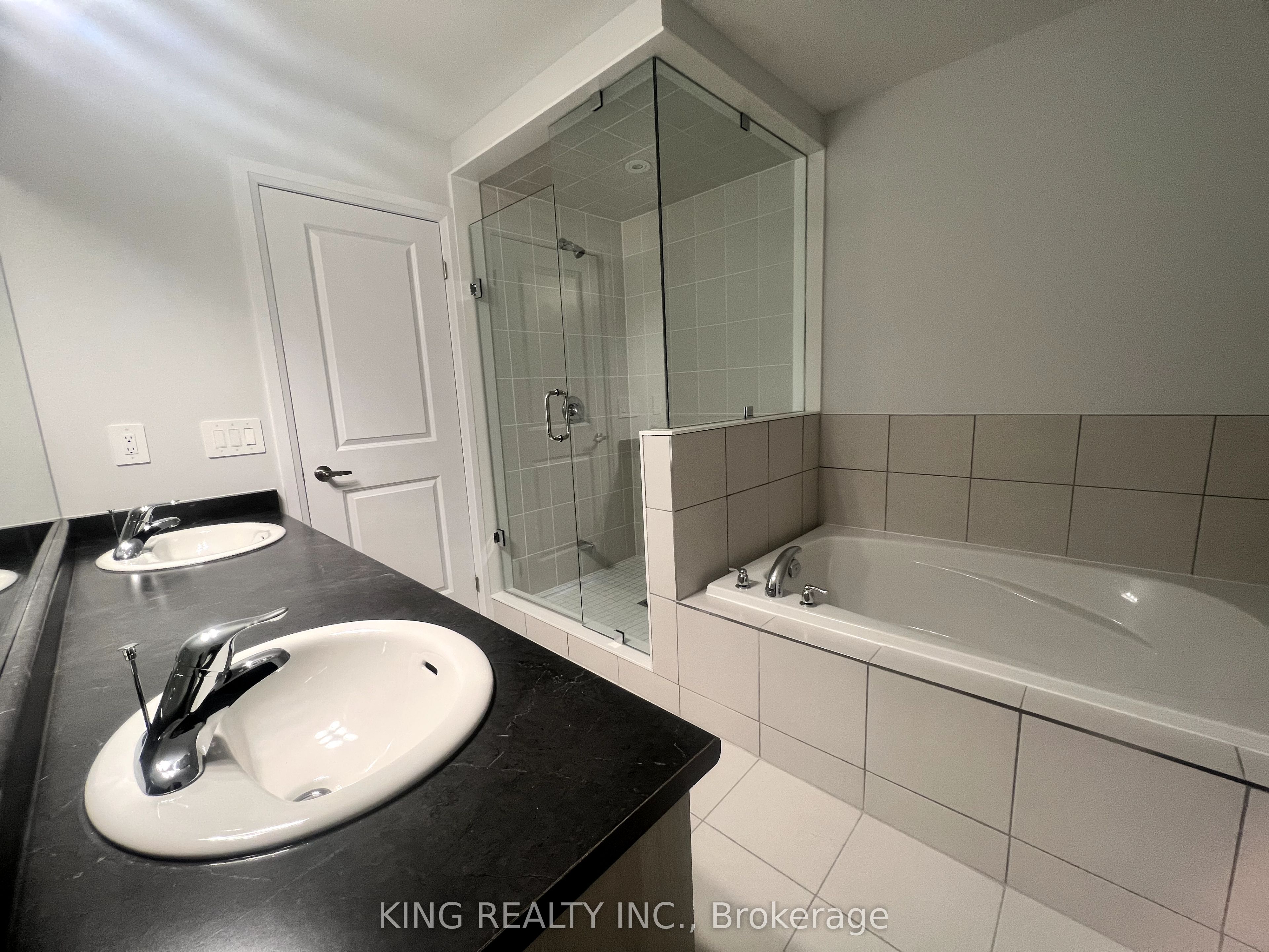 Listing 74298 Image