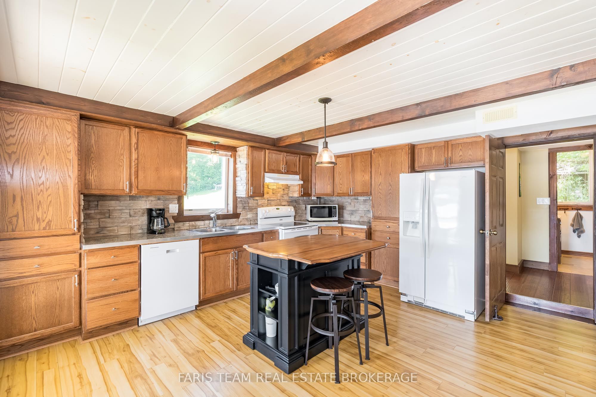 Listing 62760 Image