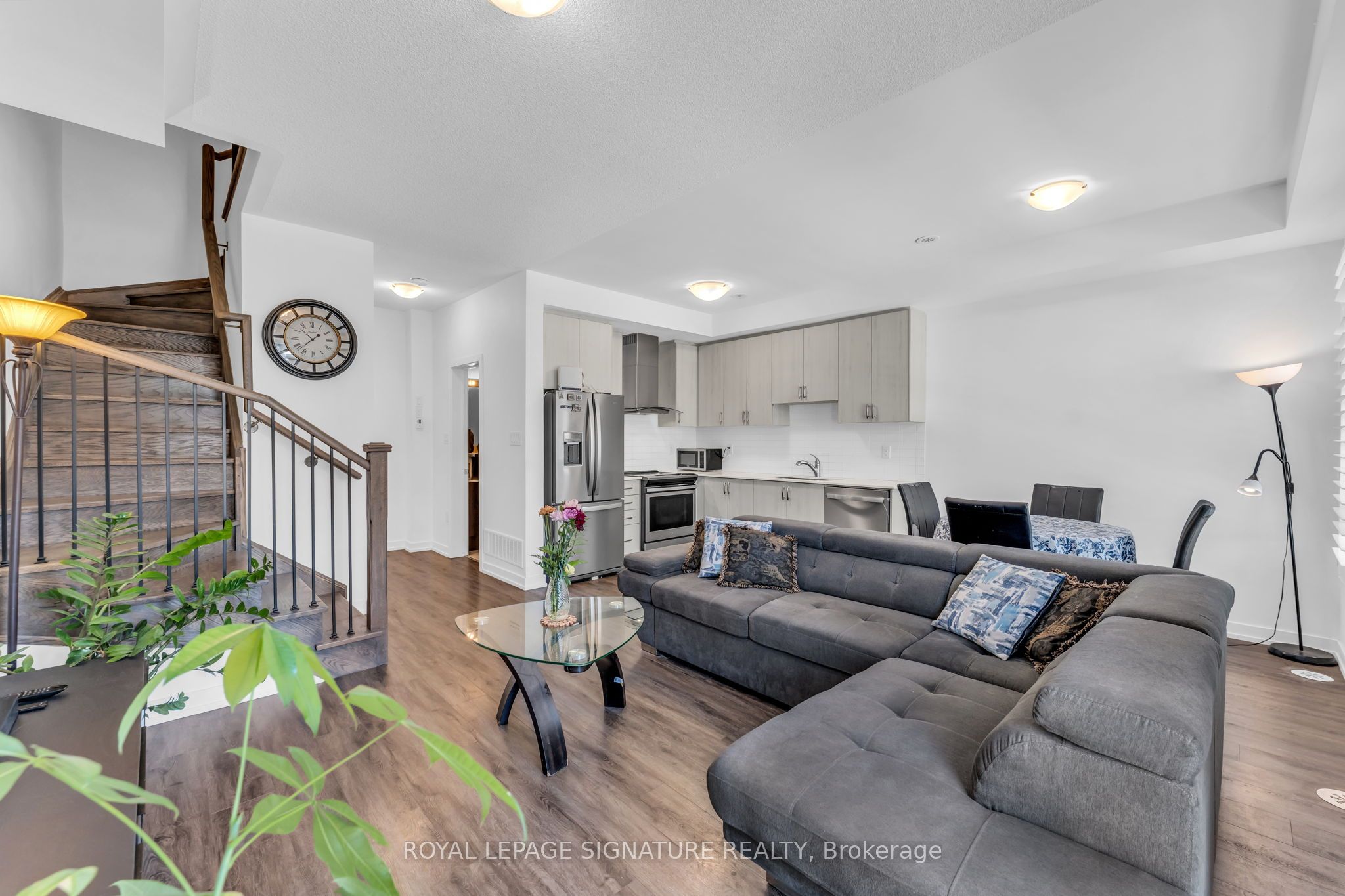 Listing 63995 Image