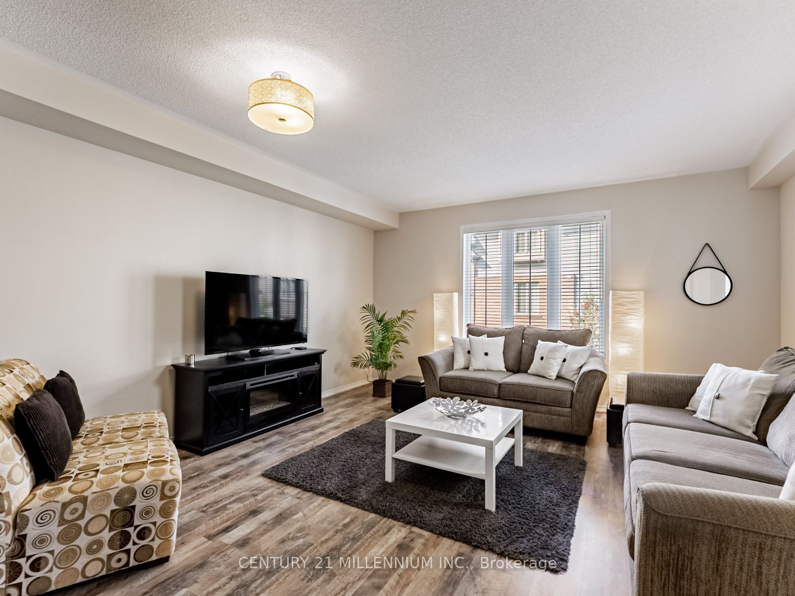 Listing 70907 Image