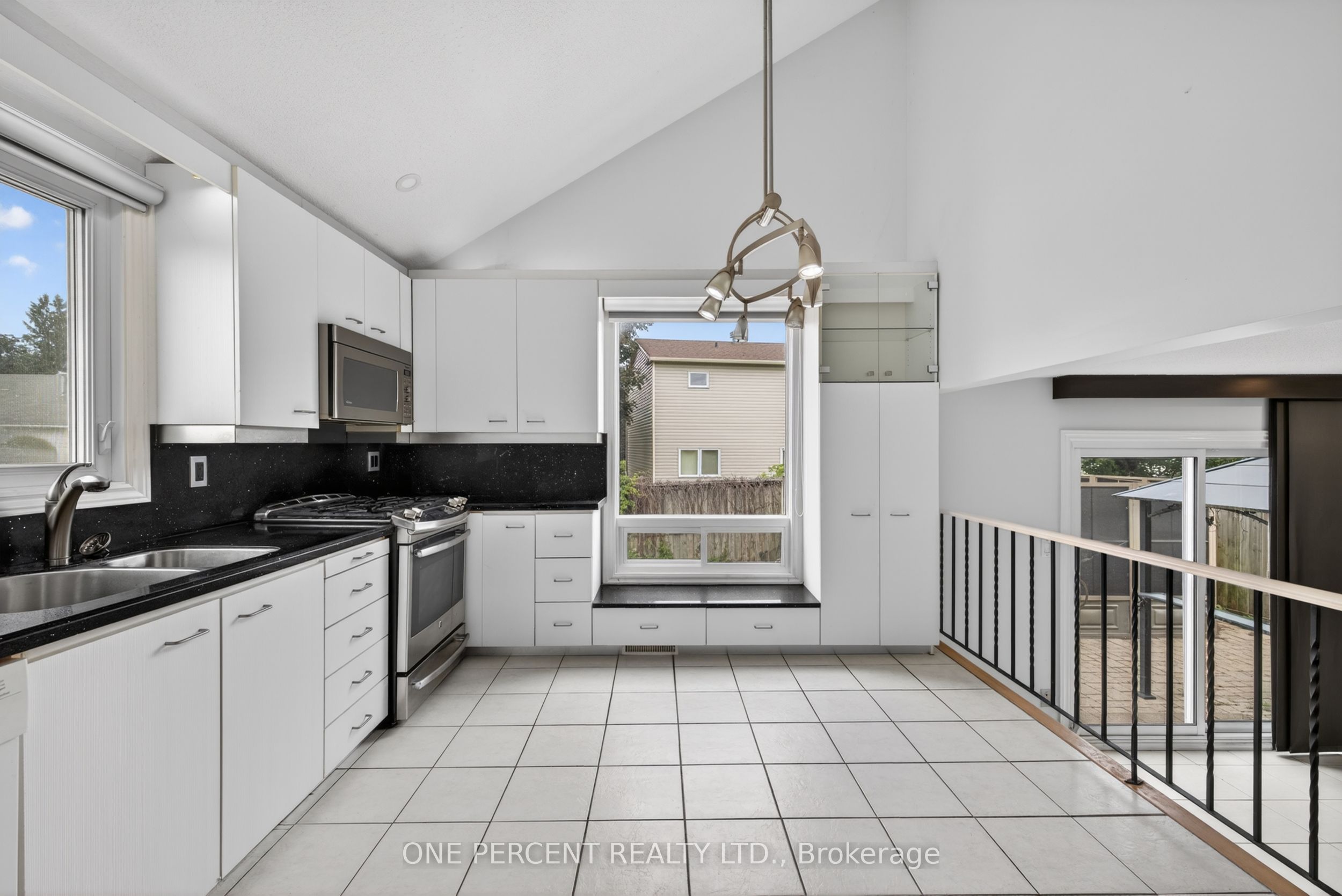 Listing 104479 Image