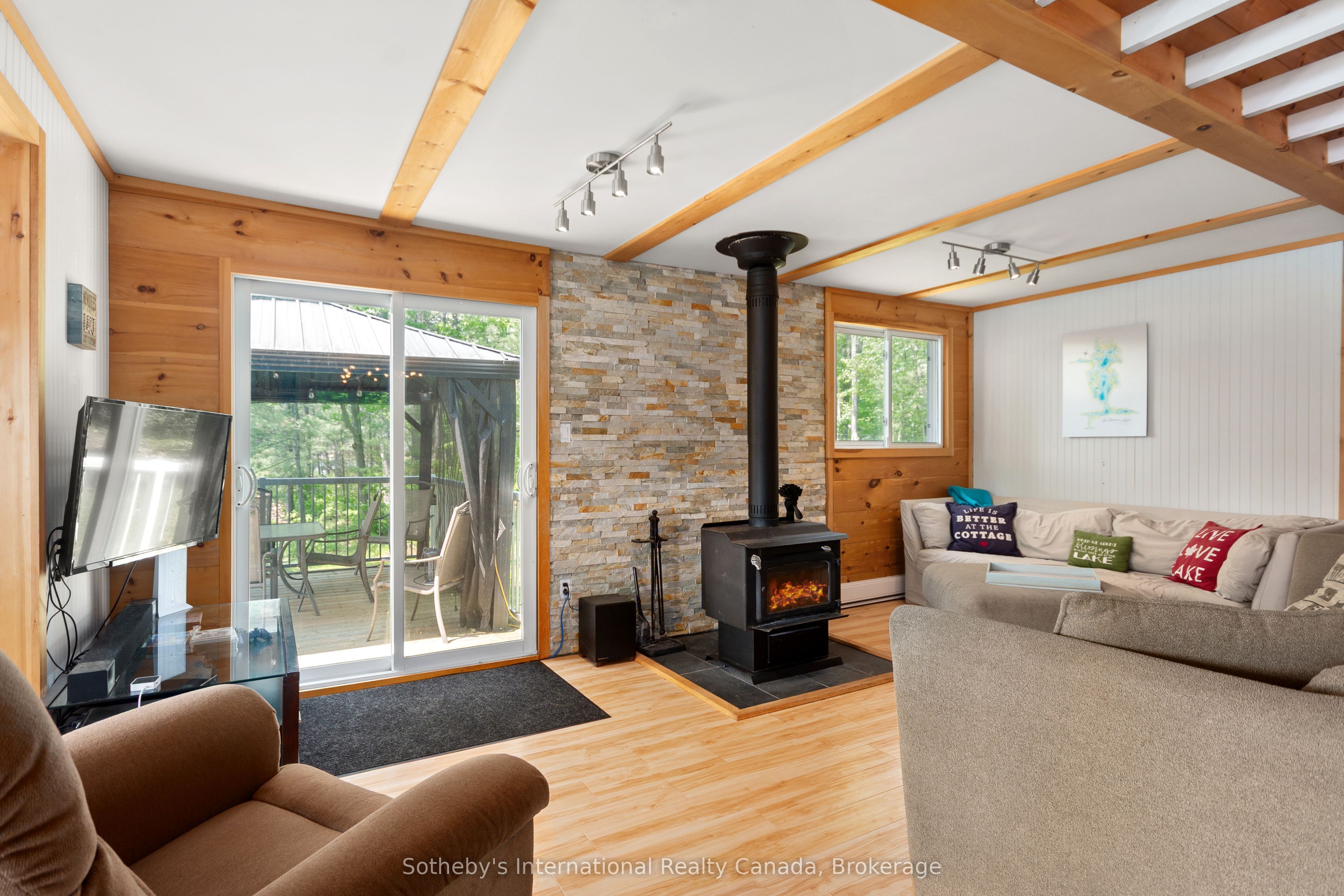 Listing 103827 Image