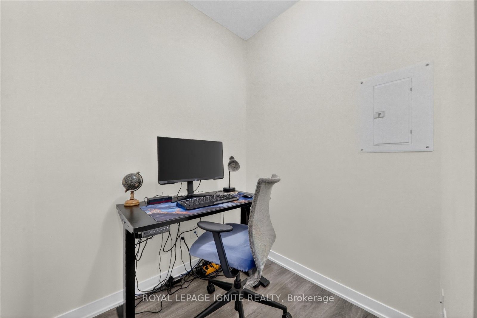 Listing 71305 Image