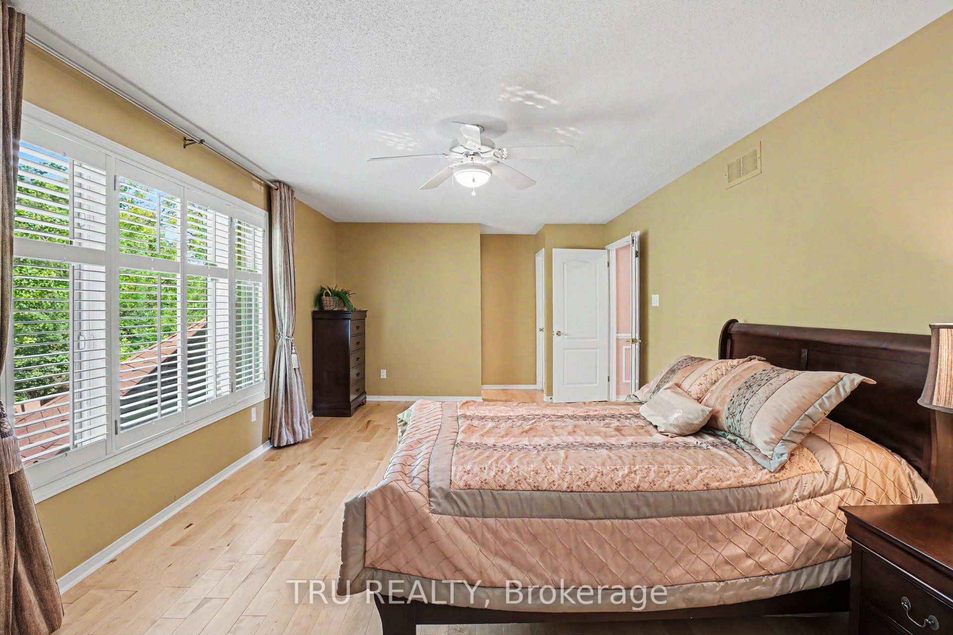 Listing 105794 Image