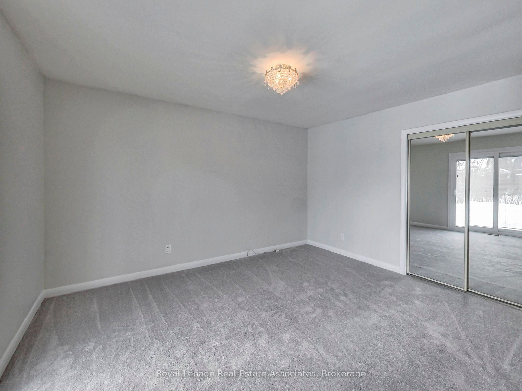 Listing 71110 Image