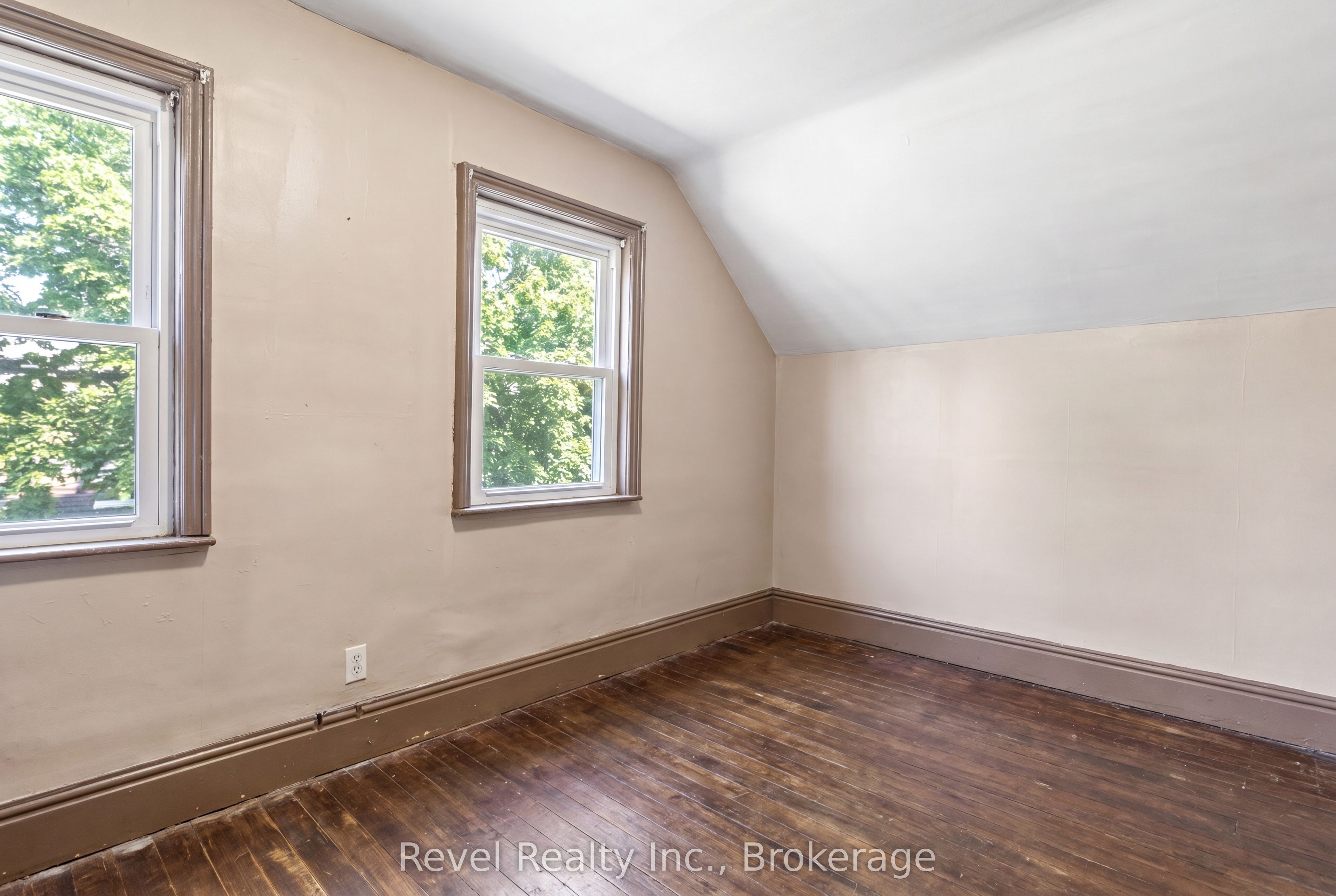 Listing 86056 Image
